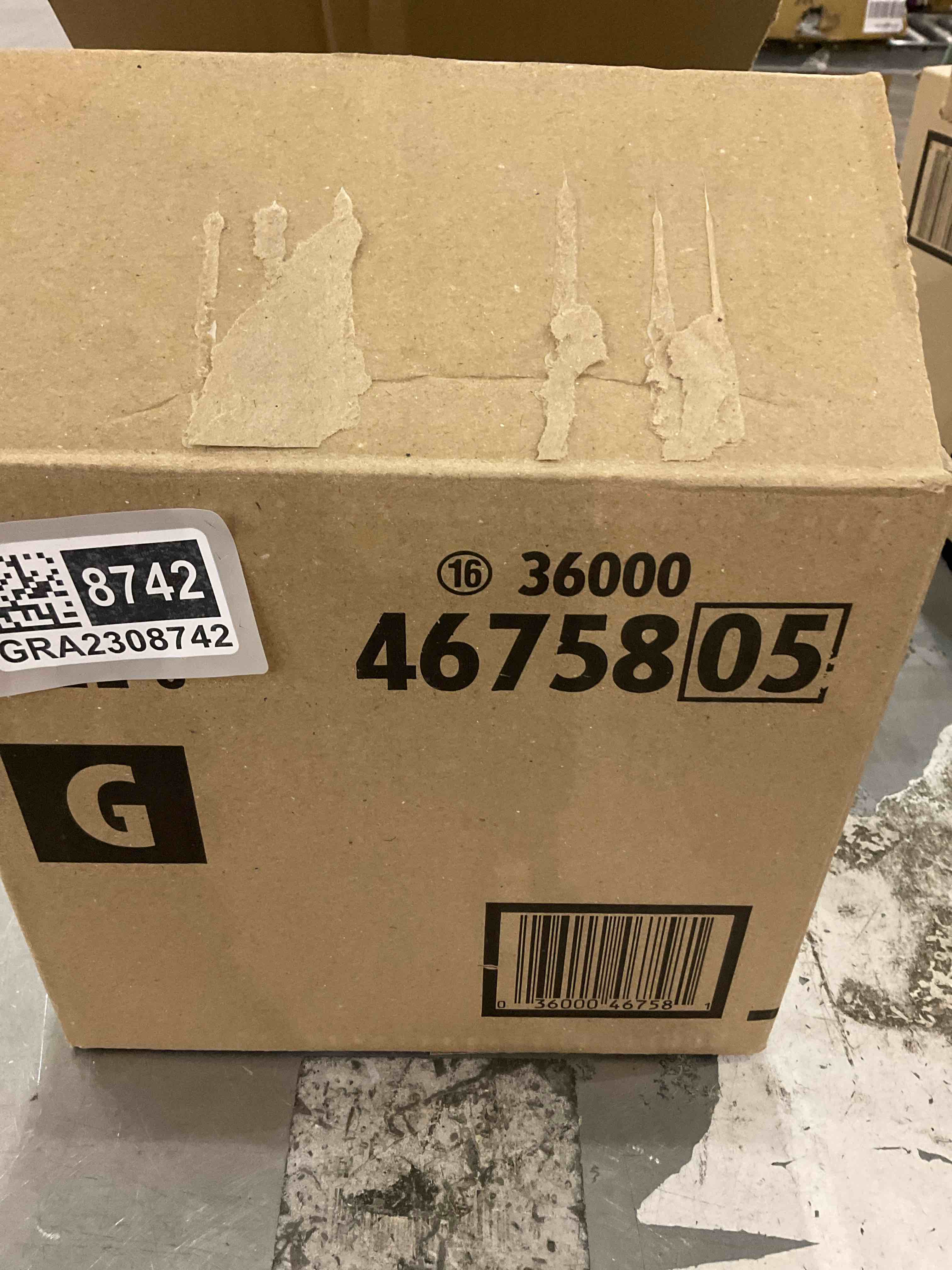 https://s3.amazonaws.com/lotting-images-prod/bidfta/GRA2308743_1747758877985.jpeg