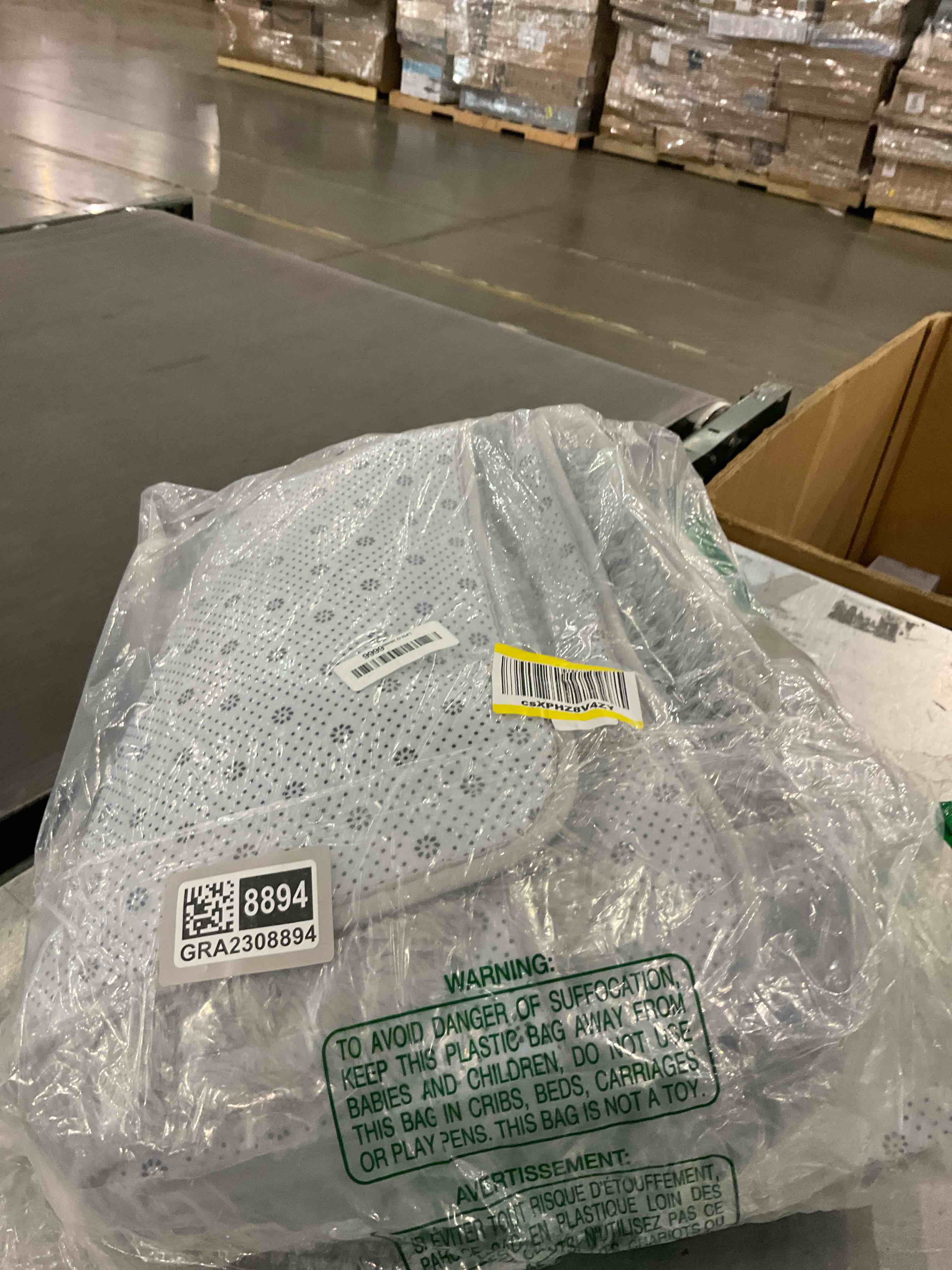 https://s3.amazonaws.com/lotting-images-prod/bidfta/GRA2308894_1747830066023.jpeg