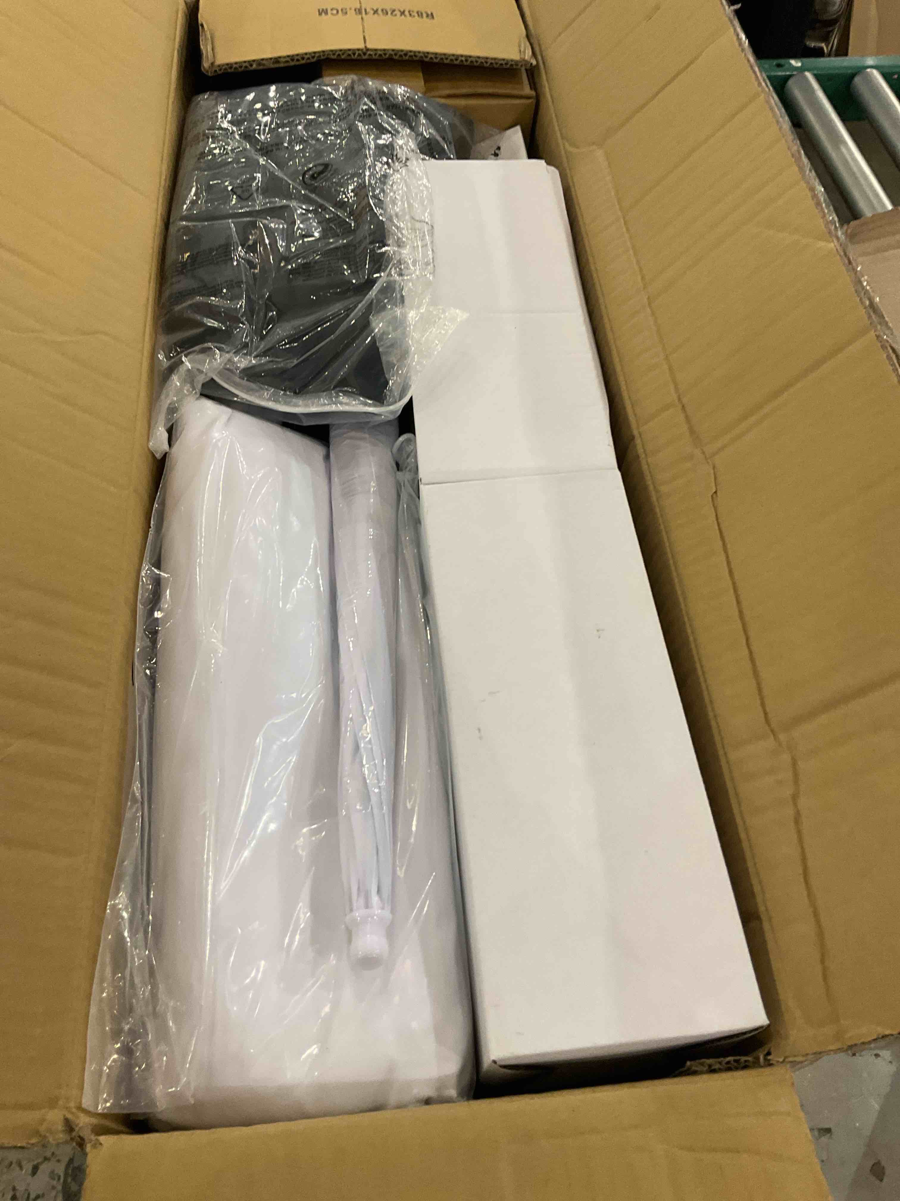 https://s3.amazonaws.com/lotting-images-prod/bidfta/GRA2308929_1747831314718.jpeg