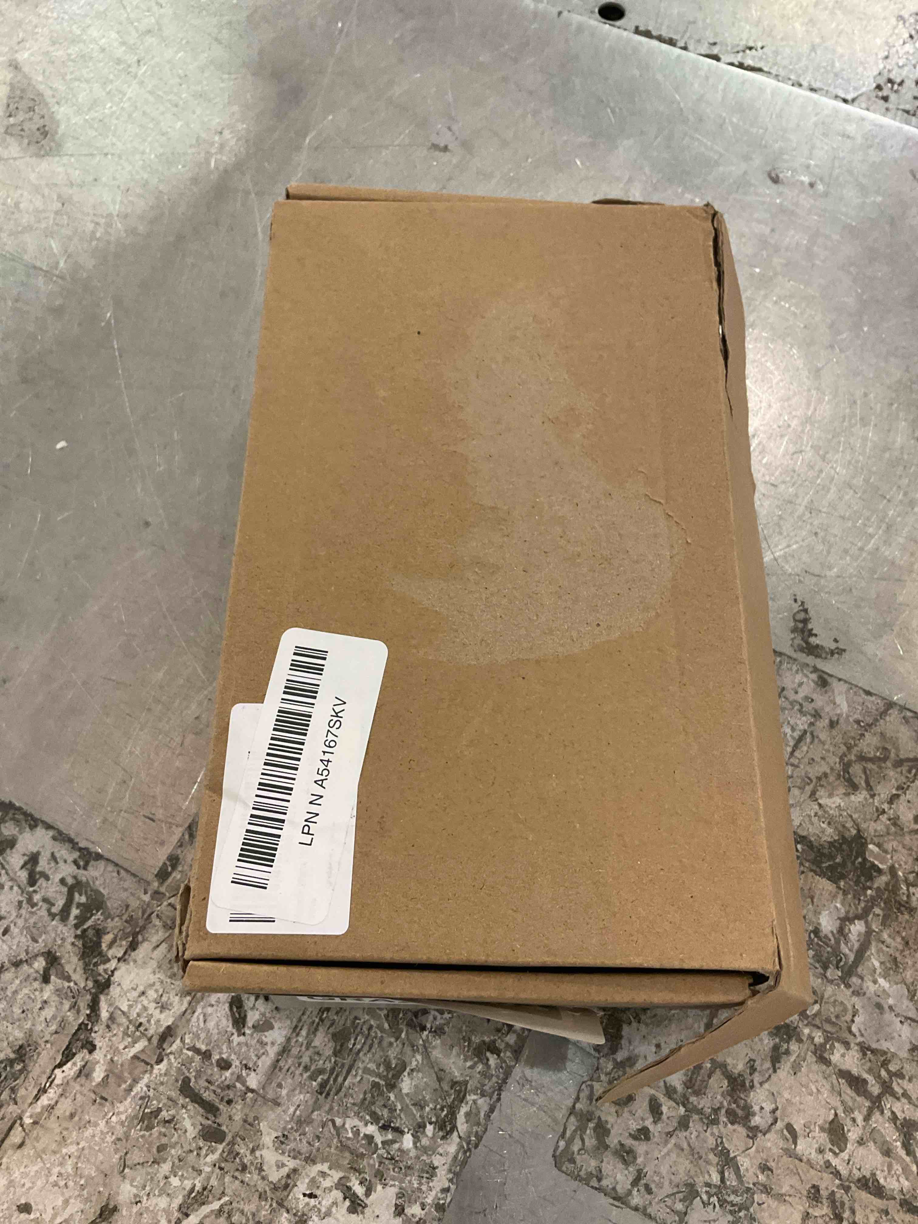 https://s3.amazonaws.com/lotting-images-prod/bidfta/GRA2309297_1747842739244.jpeg