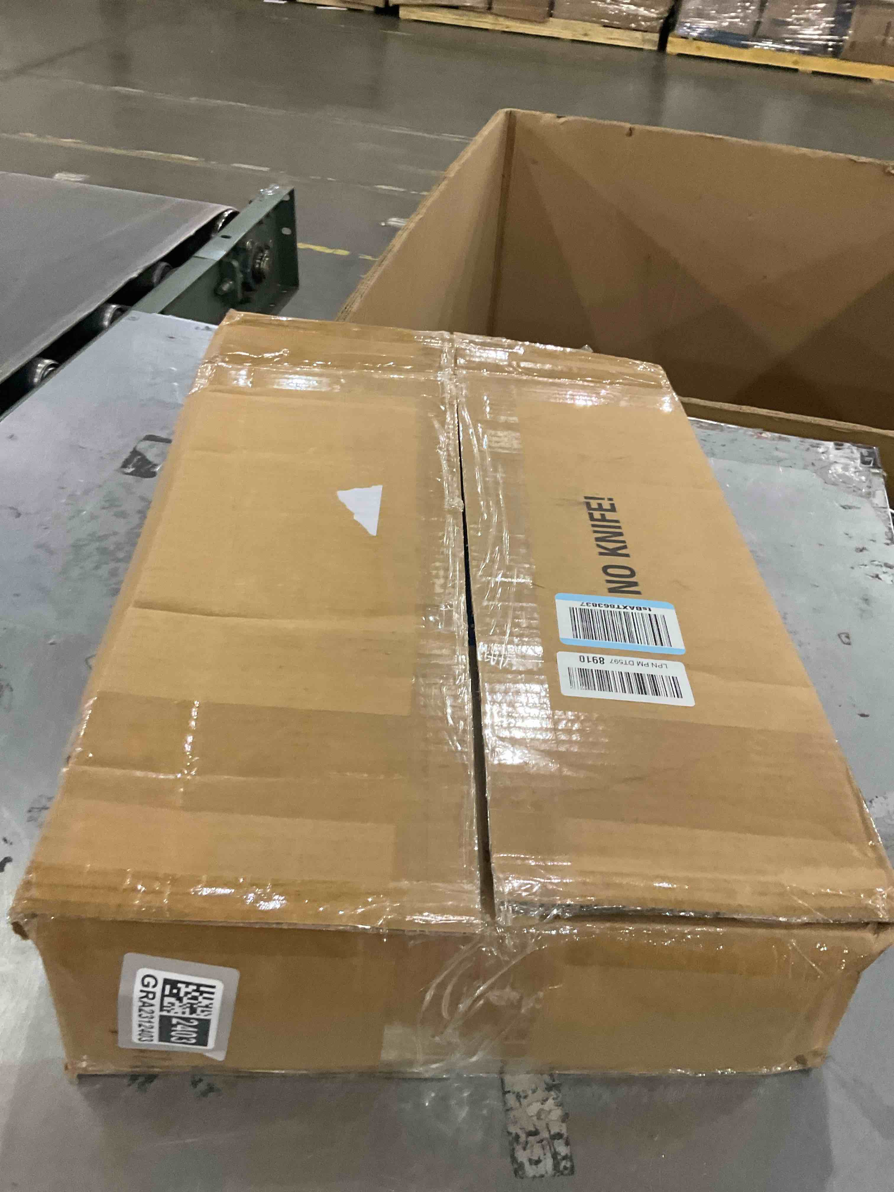https://s3.amazonaws.com/lotting-images-prod/bidfta/GRA2312403_1748862891632.jpeg