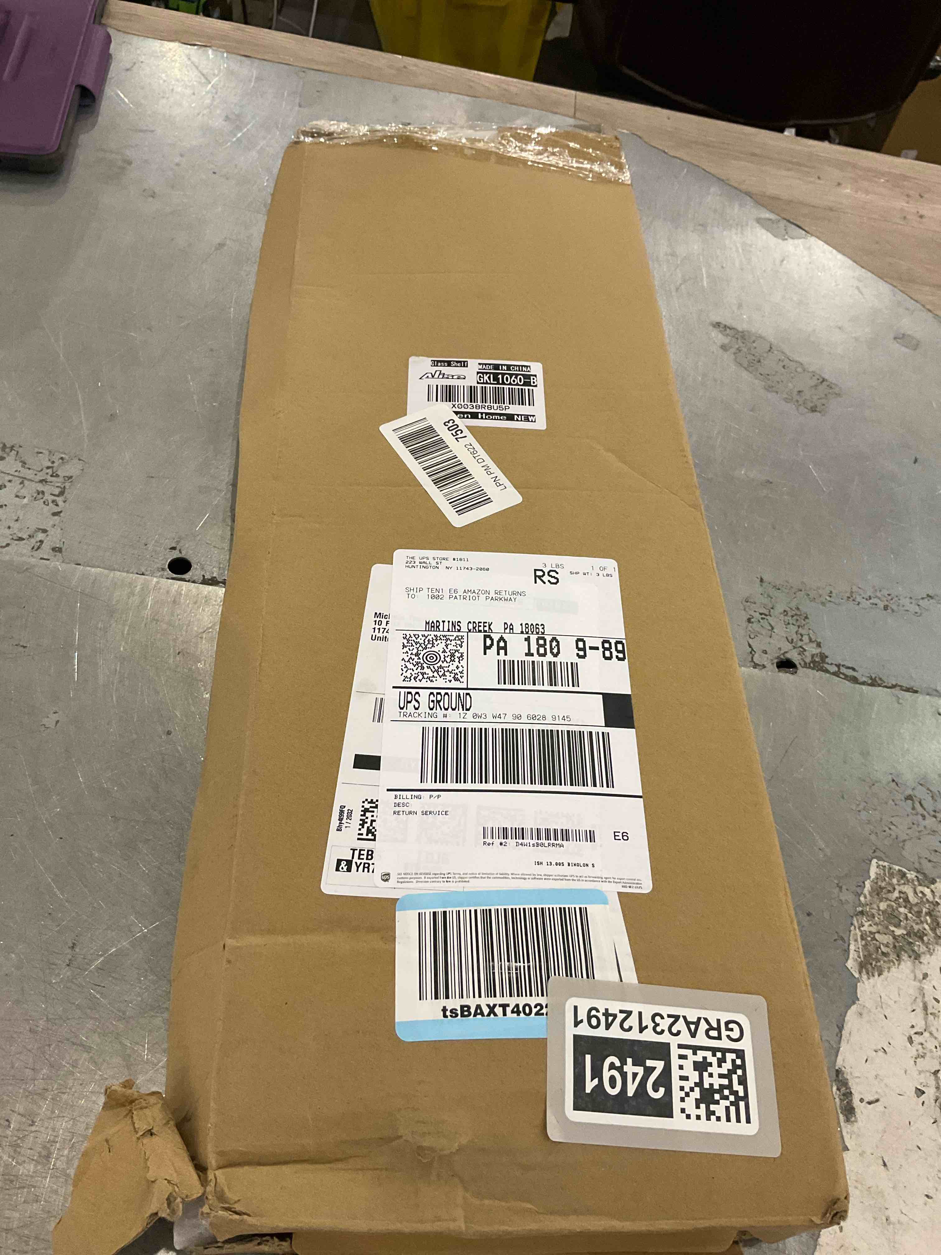 https://s3.amazonaws.com/lotting-images-prod/bidfta/GRA2312491_1748522518572.jpeg