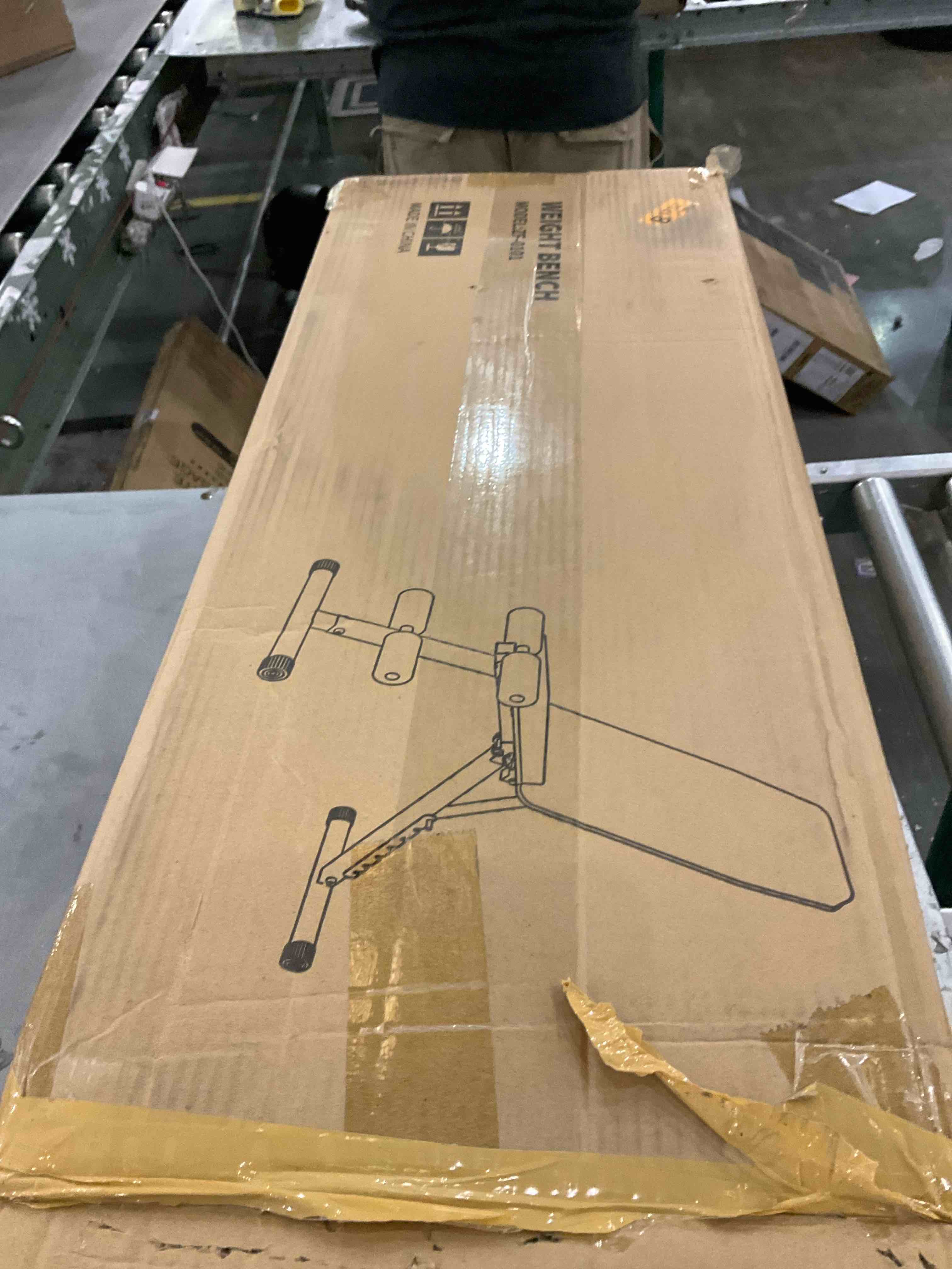 https://s3.amazonaws.com/lotting-images-prod/bidfta/GRA2312677_1748953777737.jpeg