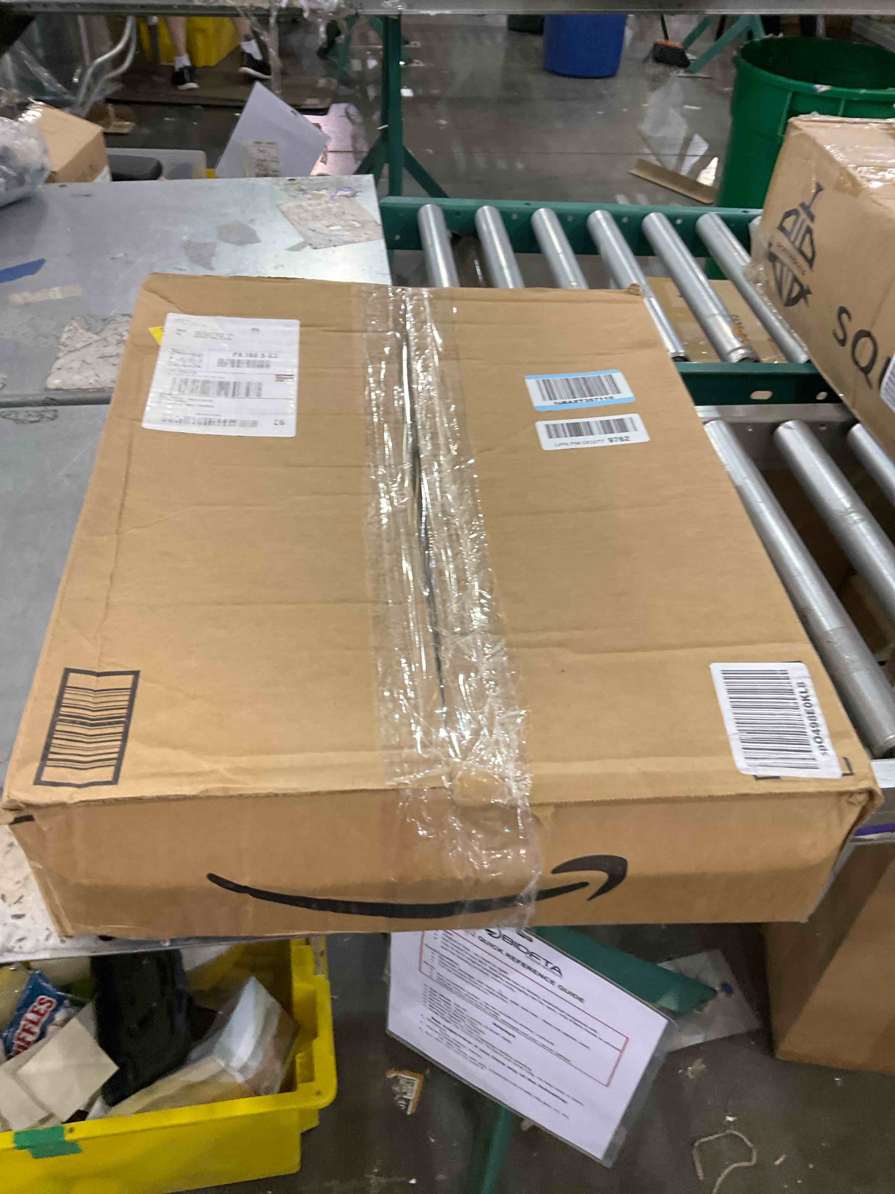 https://s3.amazonaws.com/lotting-images-prod/bidfta/GRA2312727_1748891954804.jpeg