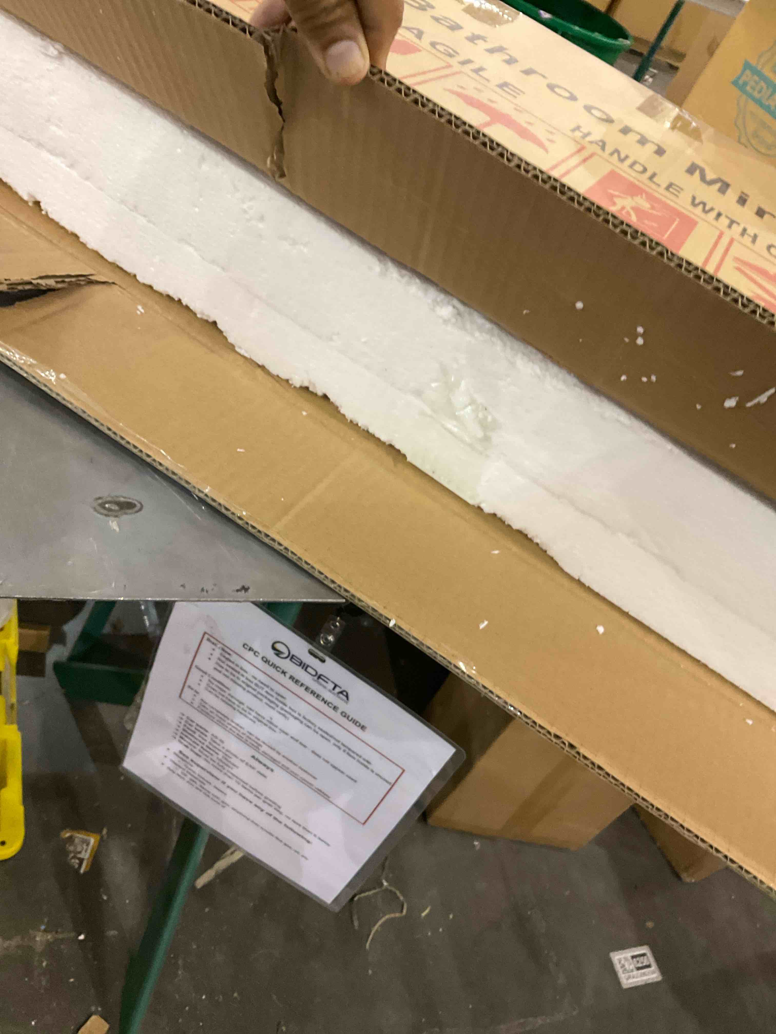https://s3.amazonaws.com/lotting-images-prod/bidfta/GRA2312750_1748948804849.jpeg