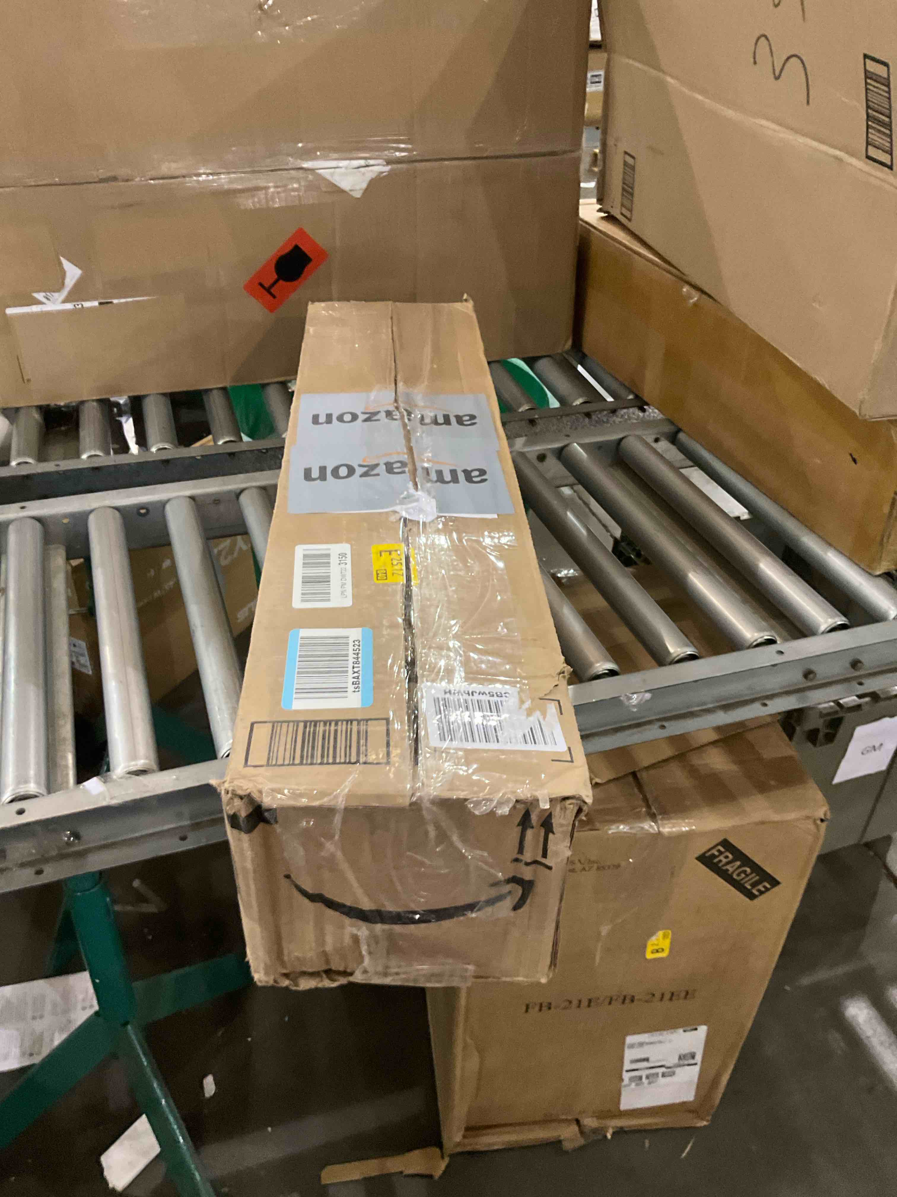 https://s3.amazonaws.com/lotting-images-prod/bidfta/GRA2314649_1748537763344.jpeg