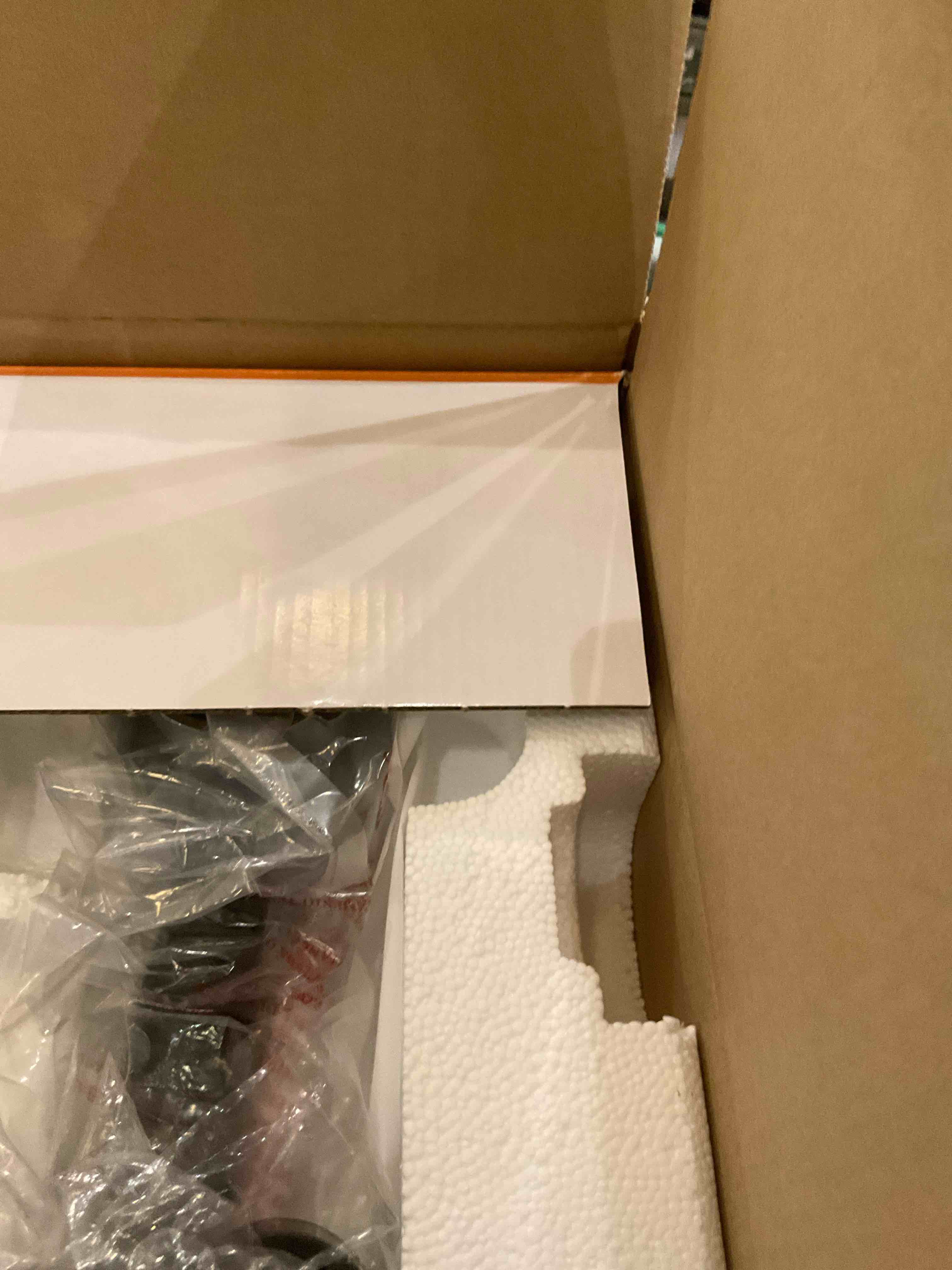 https://s3.amazonaws.com/lotting-images-prod/bidfta/GRA2314665_1748543010095.jpeg