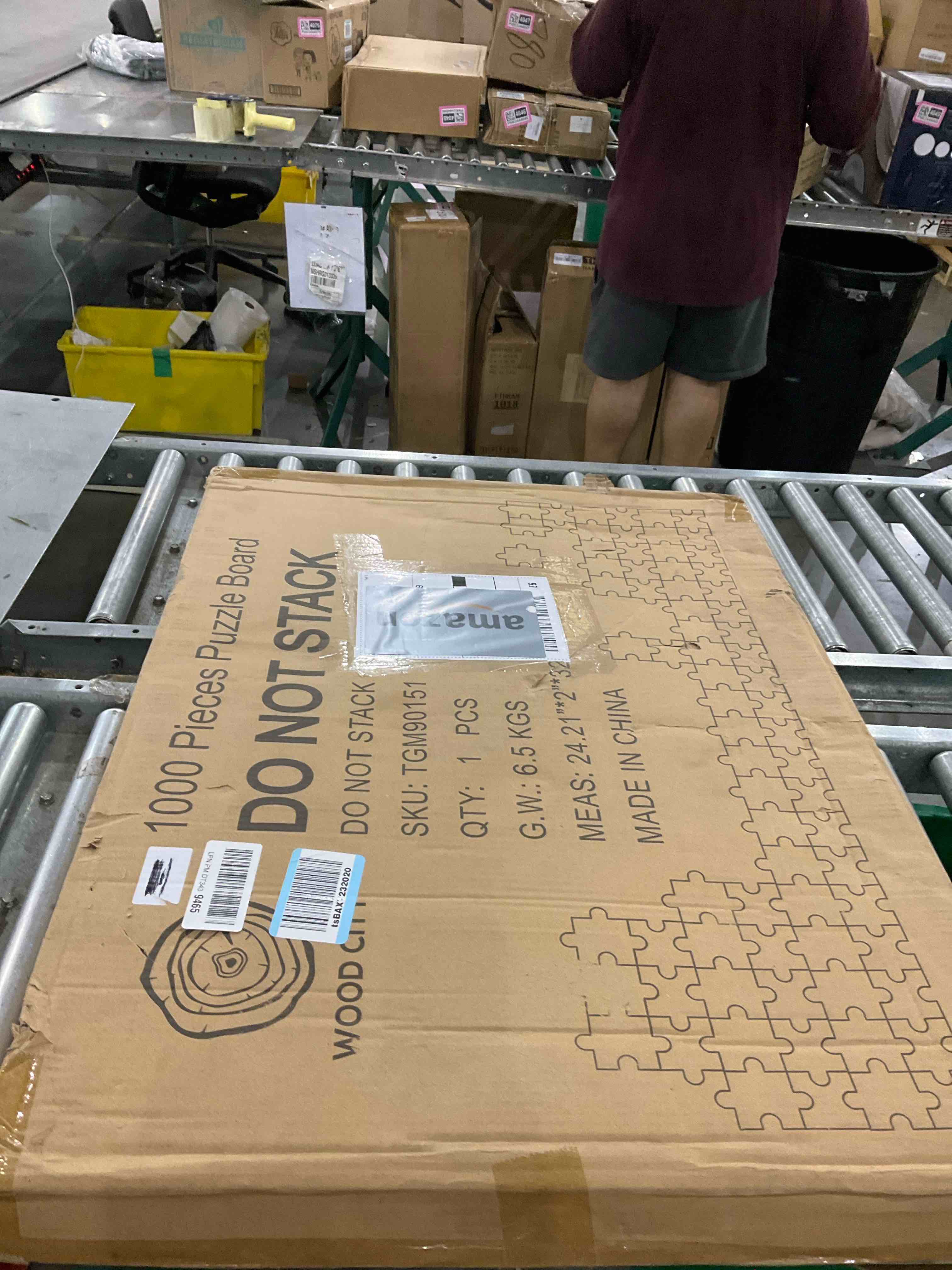https://s3.amazonaws.com/lotting-images-prod/bidfta/GRA2315316_1748867511449.jpeg