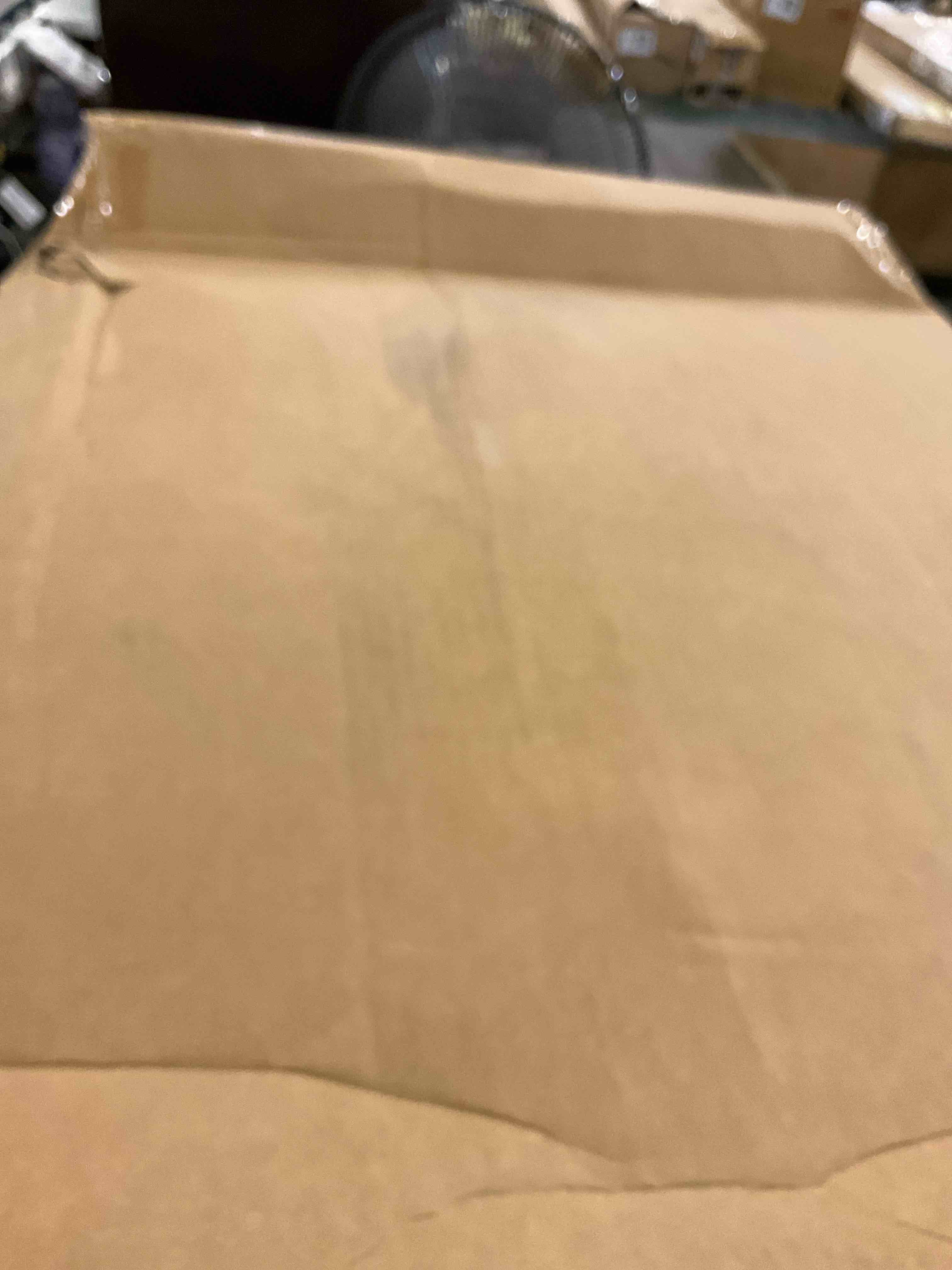 https://s3.amazonaws.com/lotting-images-prod/bidfta/GRA2316071_1748958634817.jpeg