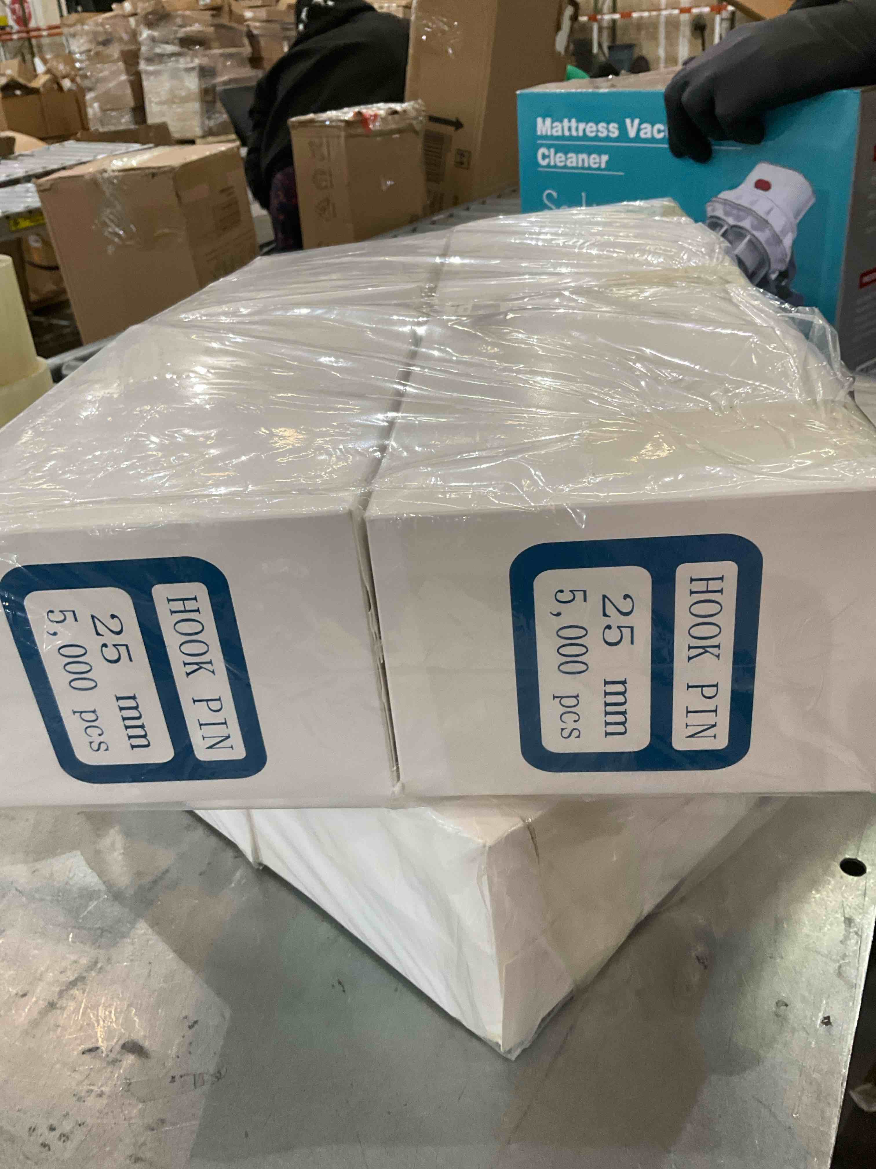 https://s3.amazonaws.com/lotting-images-prod/bidfta/GRA2318294_1748018738475.jpeg