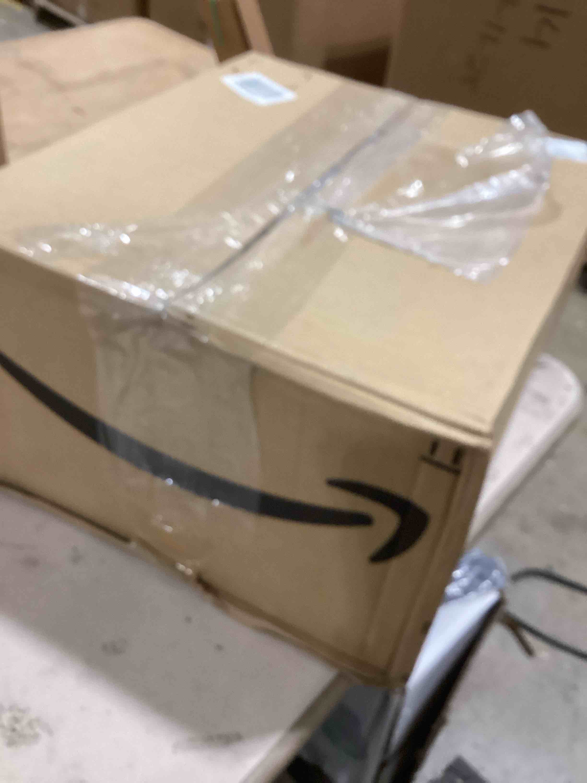 https://s3.amazonaws.com/lotting-images-prod/bidfta/GRA2368080_1755697106935.jpeg