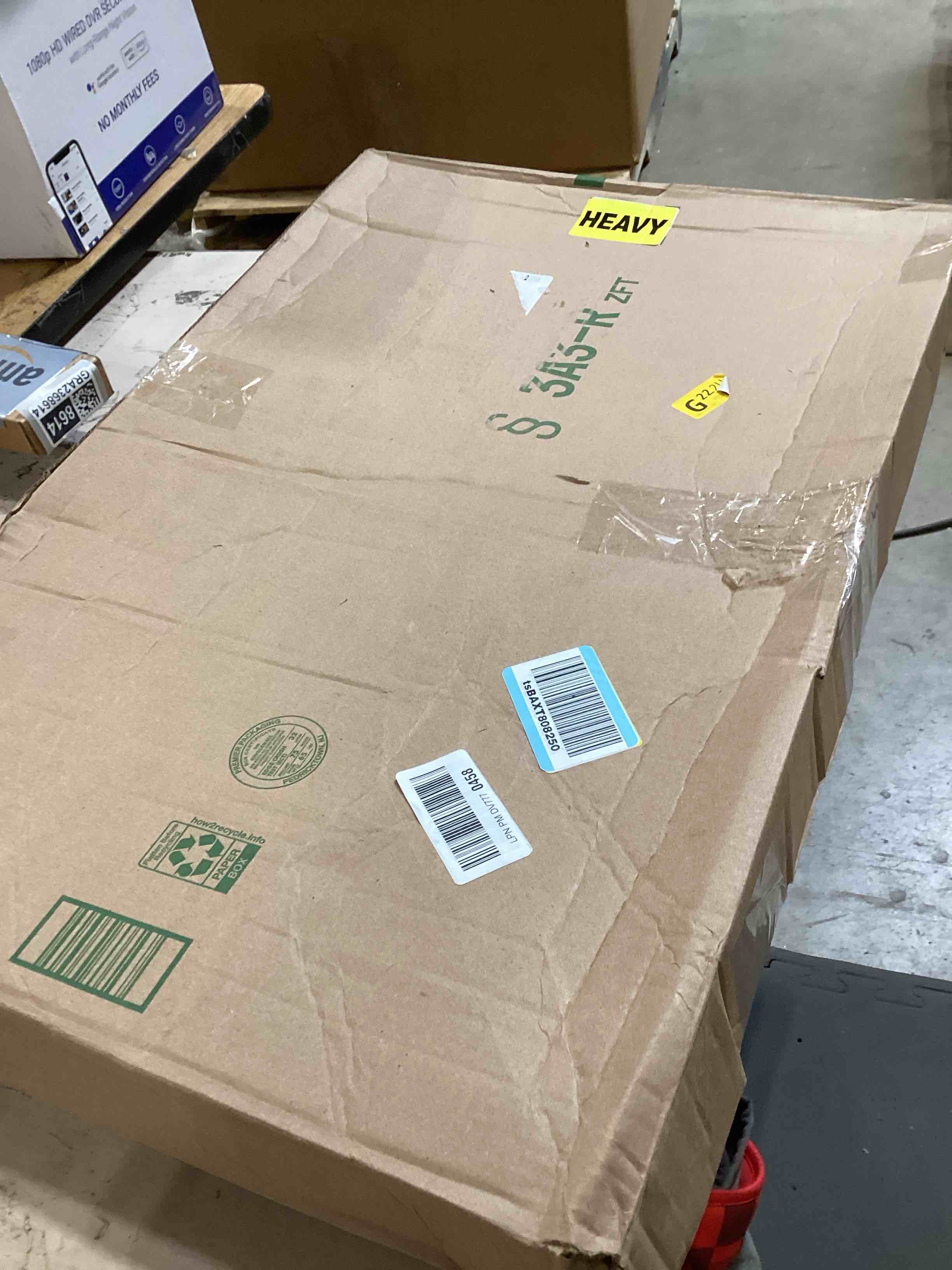 https://s3.amazonaws.com/lotting-images-prod/bidfta/GRA2368617_1756142035980.jpeg