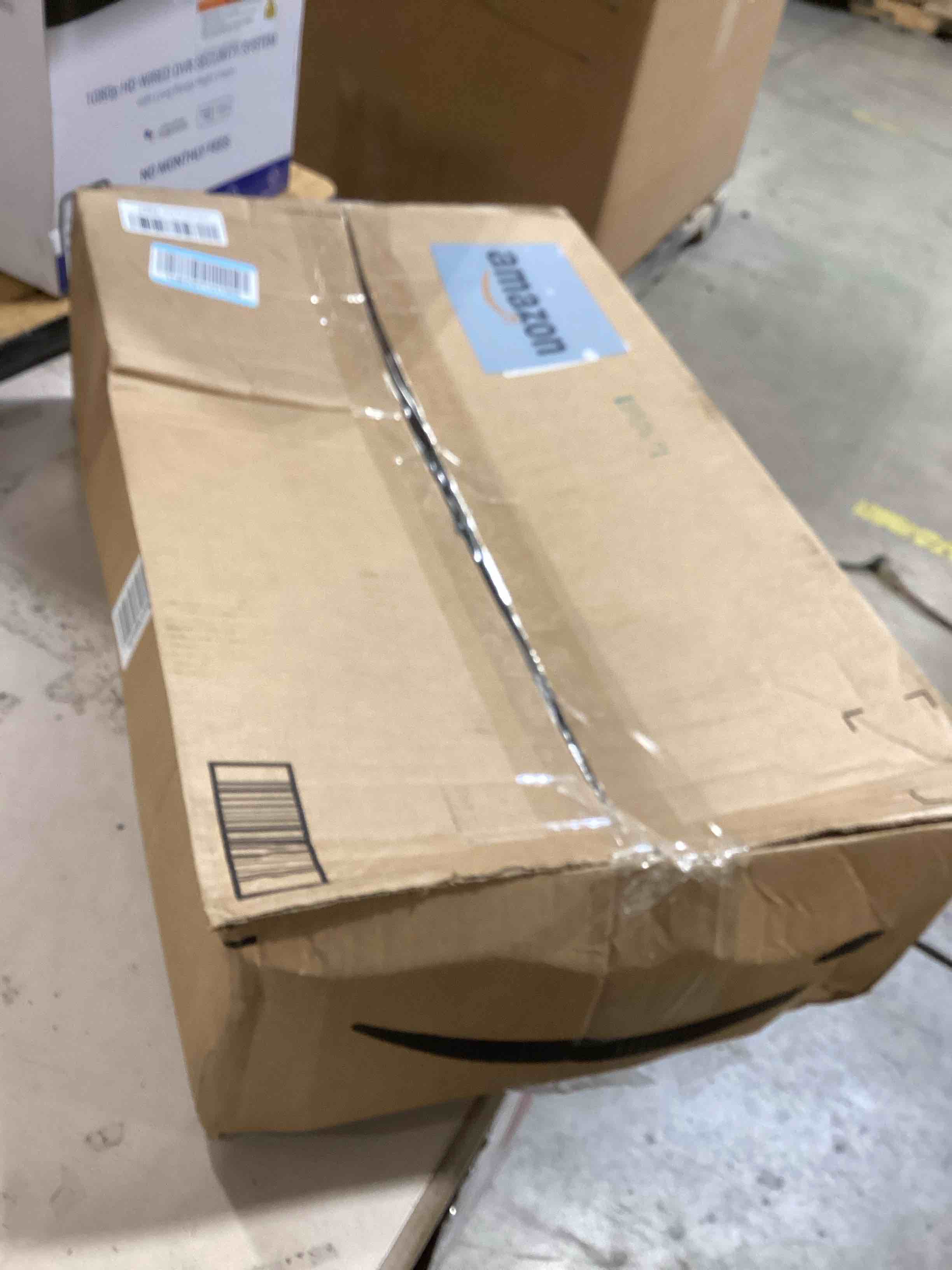 https://s3.amazonaws.com/lotting-images-prod/bidfta/GRA2368625_1756145995279.jpeg