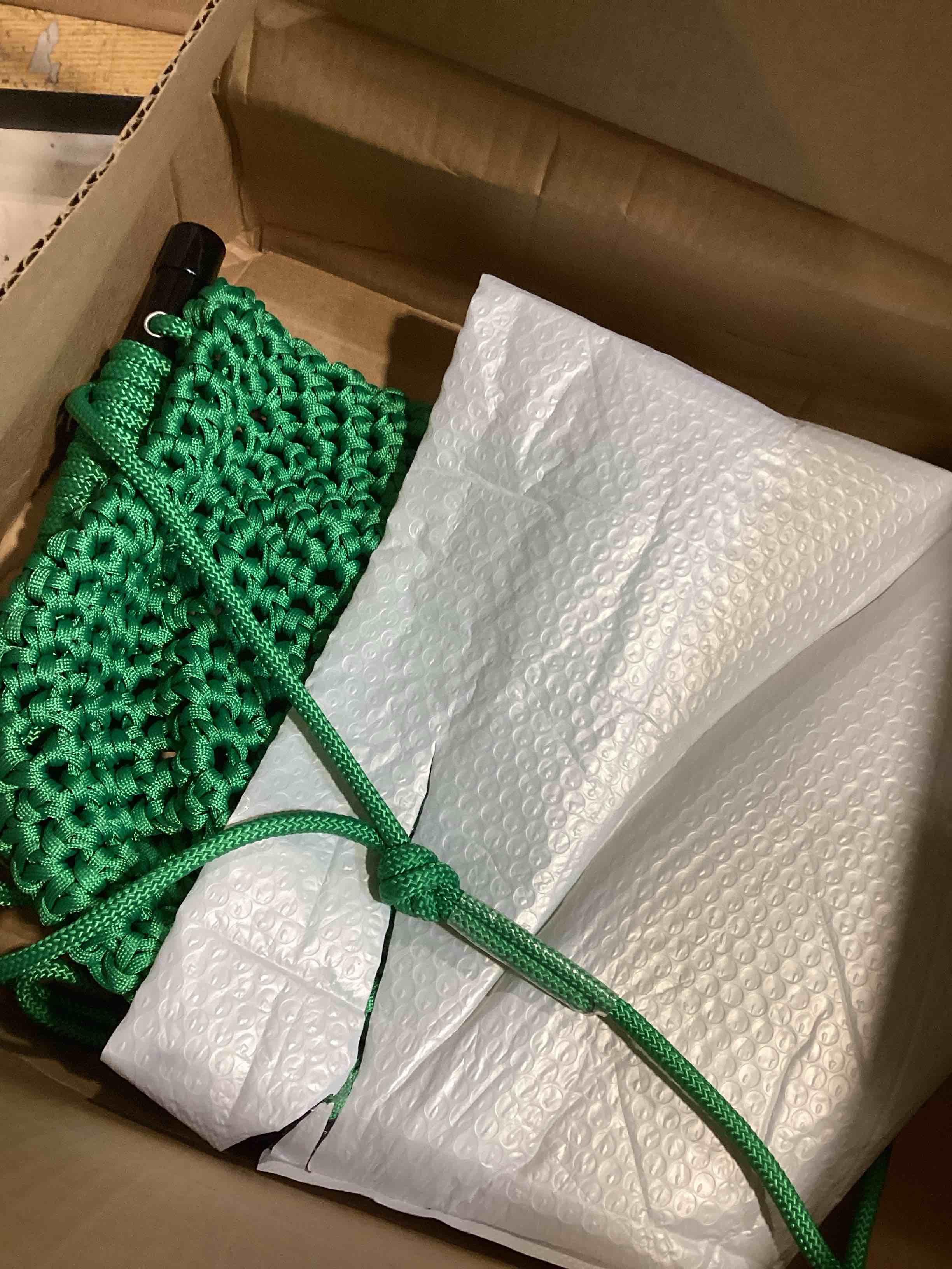 https://s3.amazonaws.com/lotting-images-prod/bidfta/GRA2368625_1756146015324.jpeg