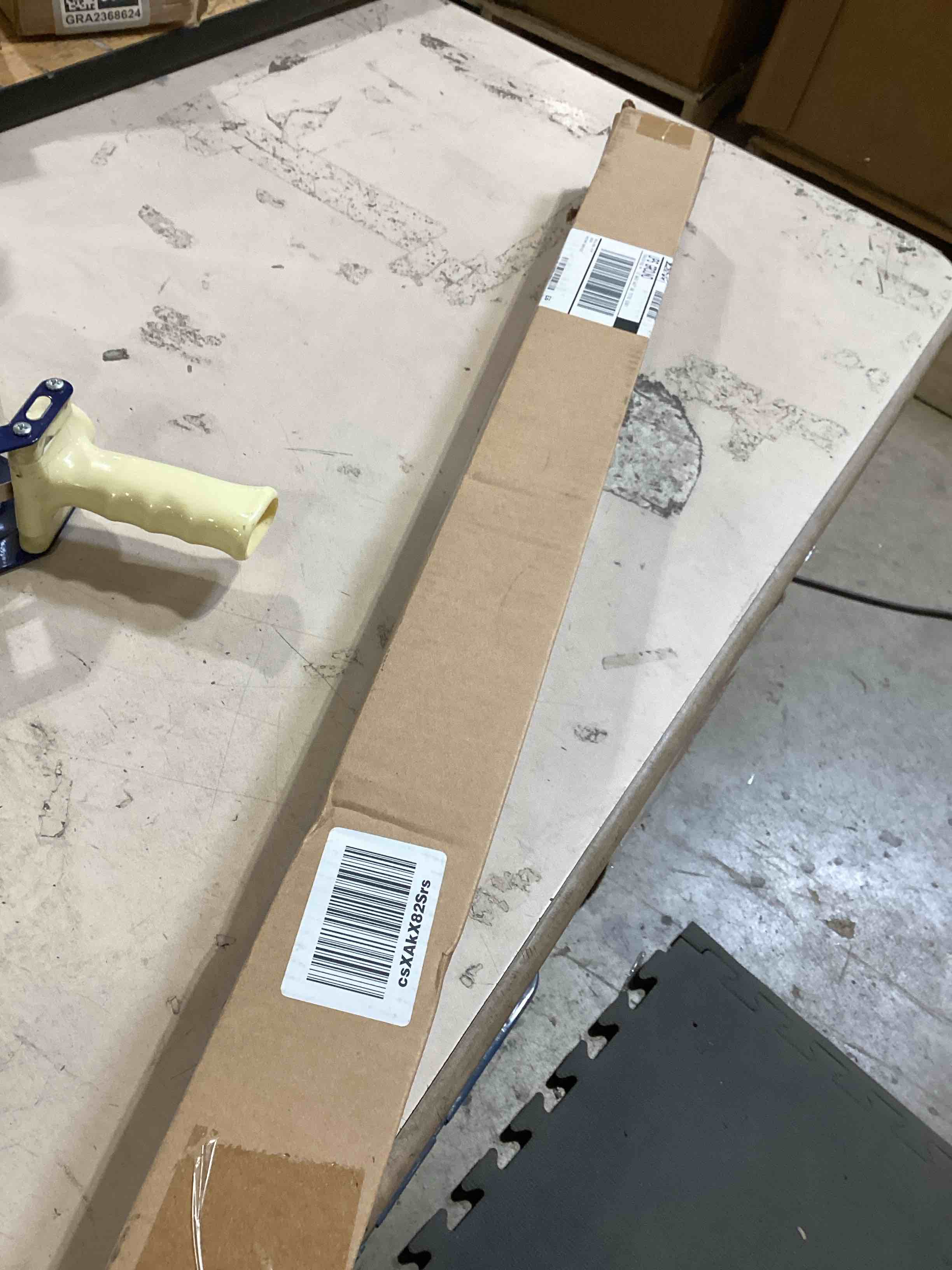 https://s3.amazonaws.com/lotting-images-prod/bidfta/GRA2368645_1756148272908.jpeg