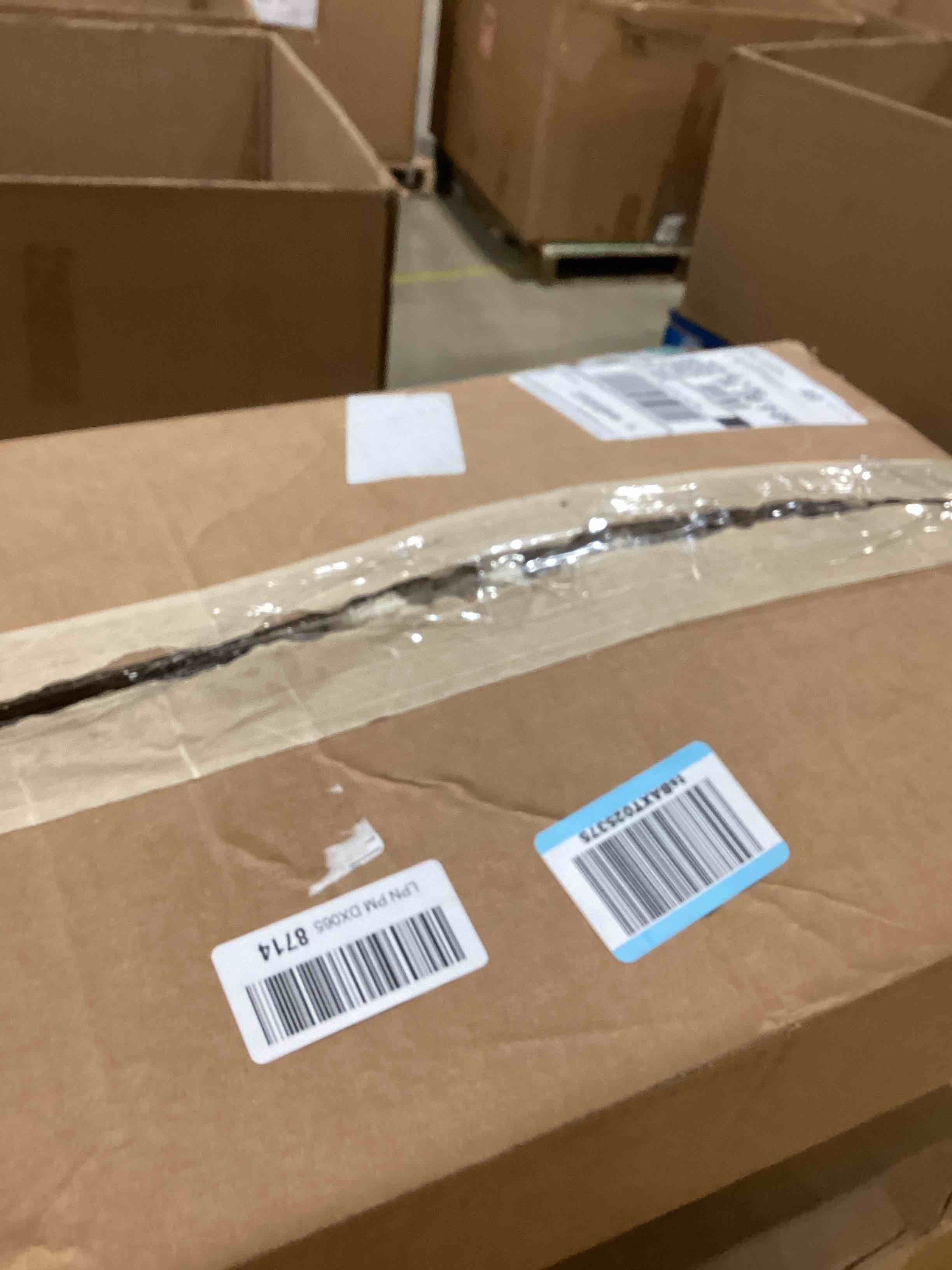 https://s3.amazonaws.com/lotting-images-prod/bidfta/GRA2368715_1756207114158.jpeg