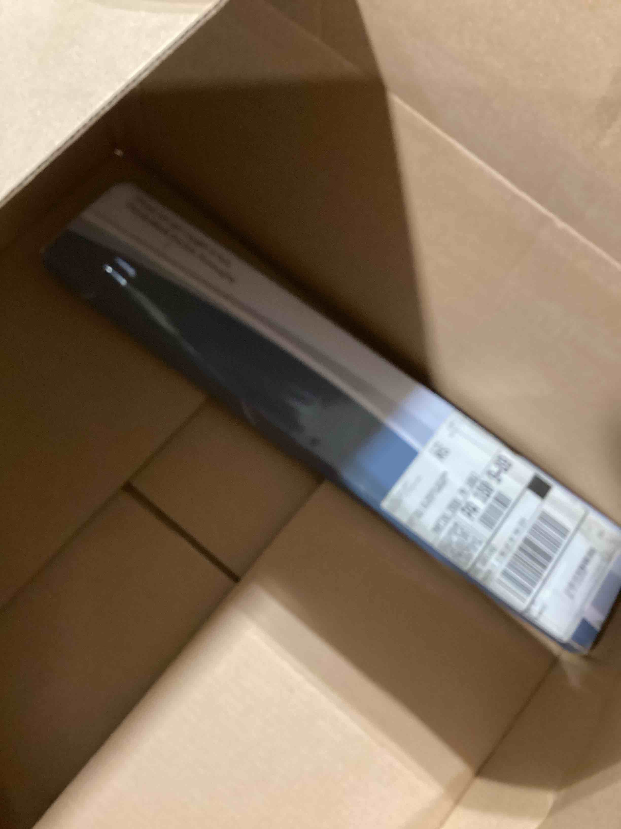 https://s3.amazonaws.com/lotting-images-prod/bidfta/GRA2368763_1756211551591.jpeg