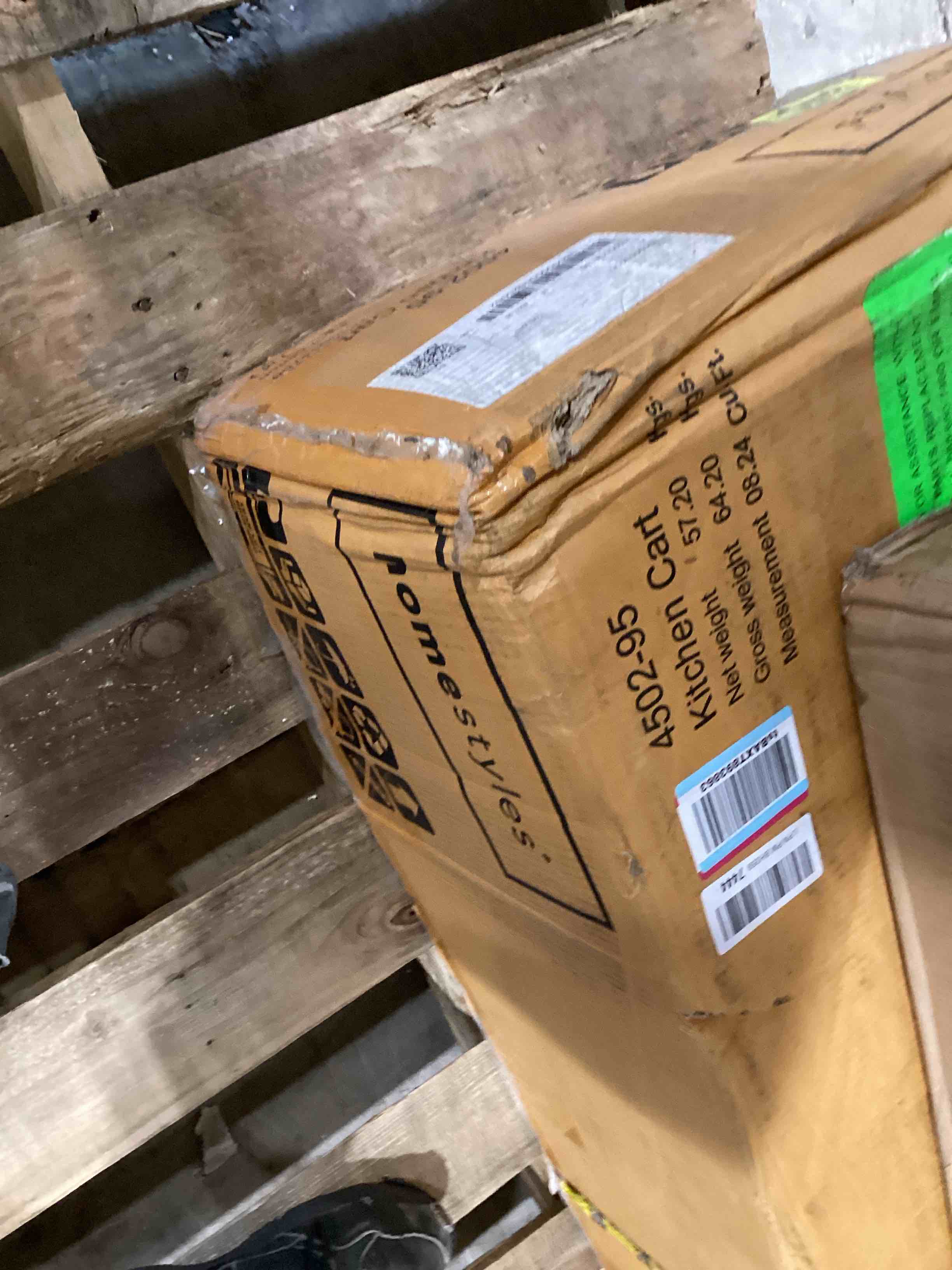 https://s3.amazonaws.com/lotting-images-prod/bidfta/GRA2368869_1756222988104.jpeg