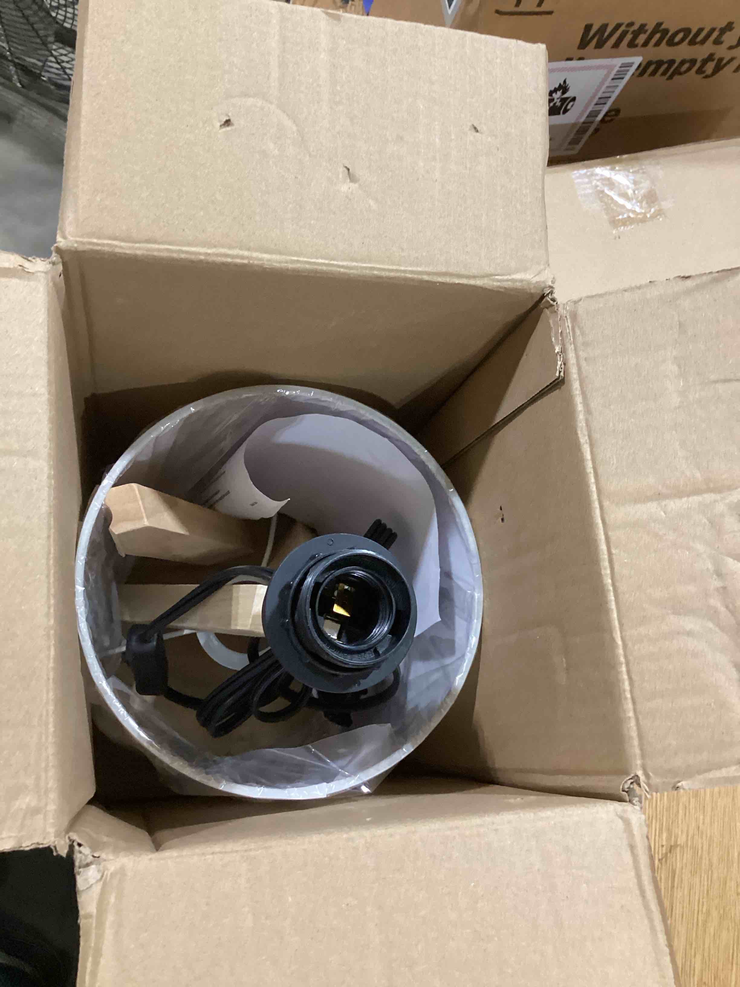 https://s3.amazonaws.com/lotting-images-prod/bidfta/GRA2368988_1756239253649.jpeg