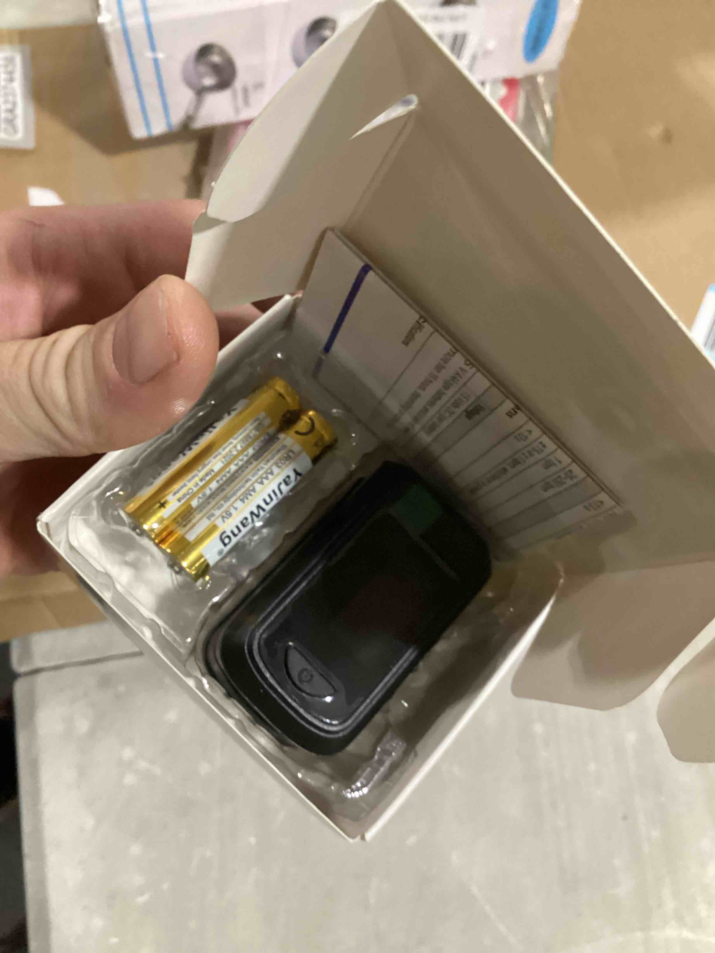 https://s3.amazonaws.com/lotting-images-prod/bidfta/GRA2368992_1756292728594.jpeg