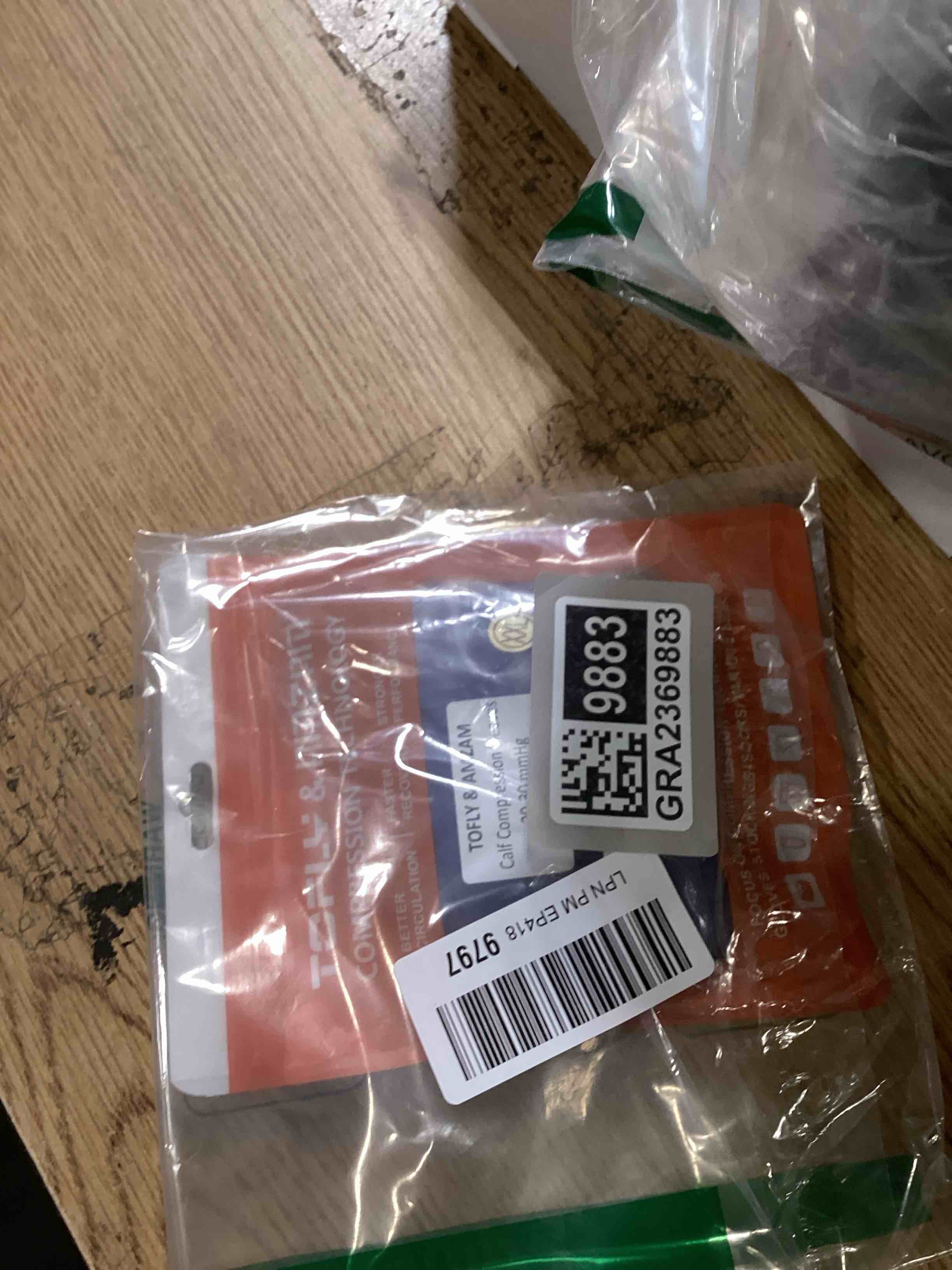 https://s3.amazonaws.com/lotting-images-prod/bidfta/GRA2369883_1756840052839.jpeg