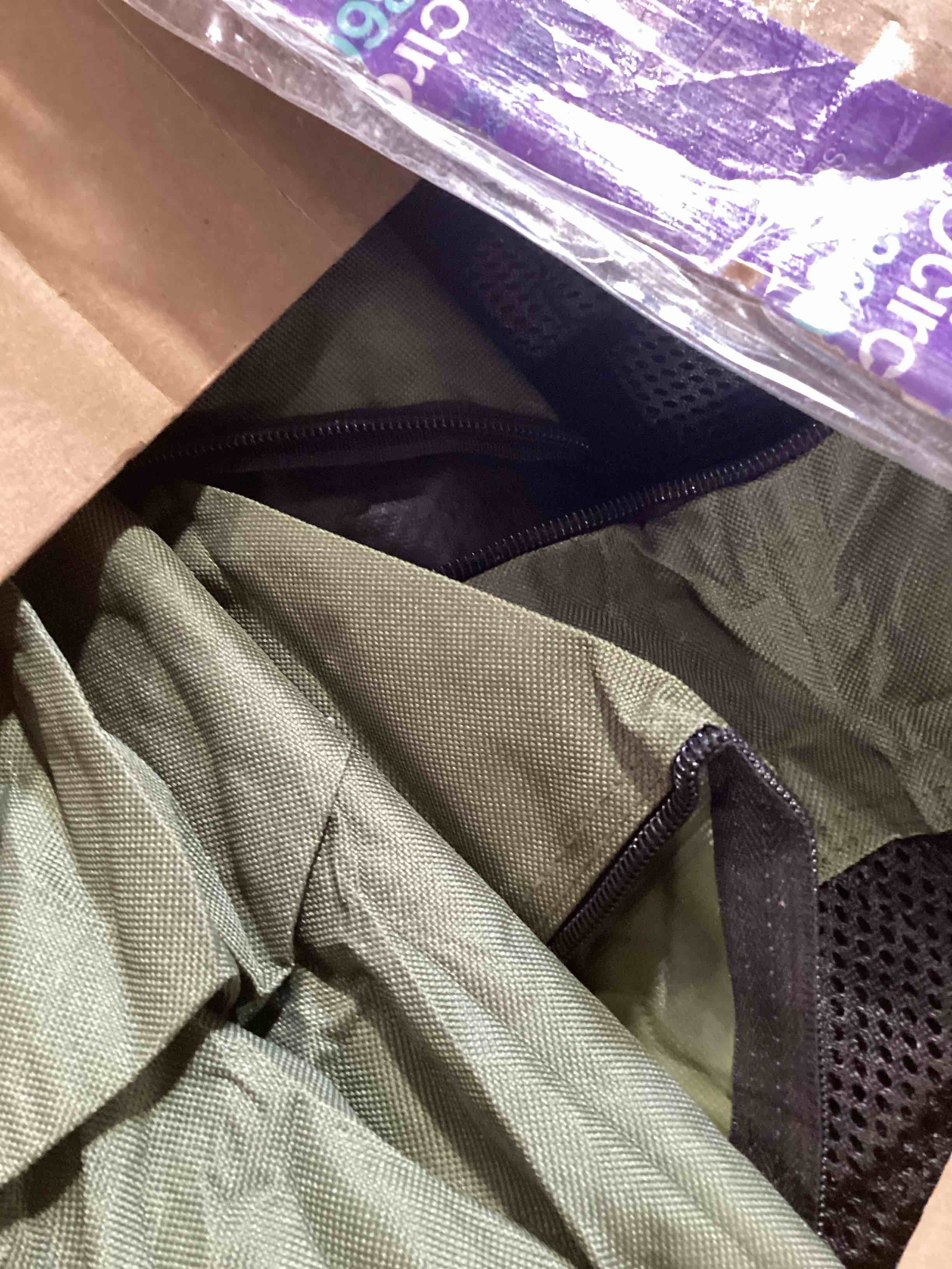 CAMPROS CP Tent 8 Person Camping Tents, Weather Resistant Family Tent, 5 Large Mesh Windows, Double Layer, Divided Curtain for Separated Room, Portable with Carry Bag