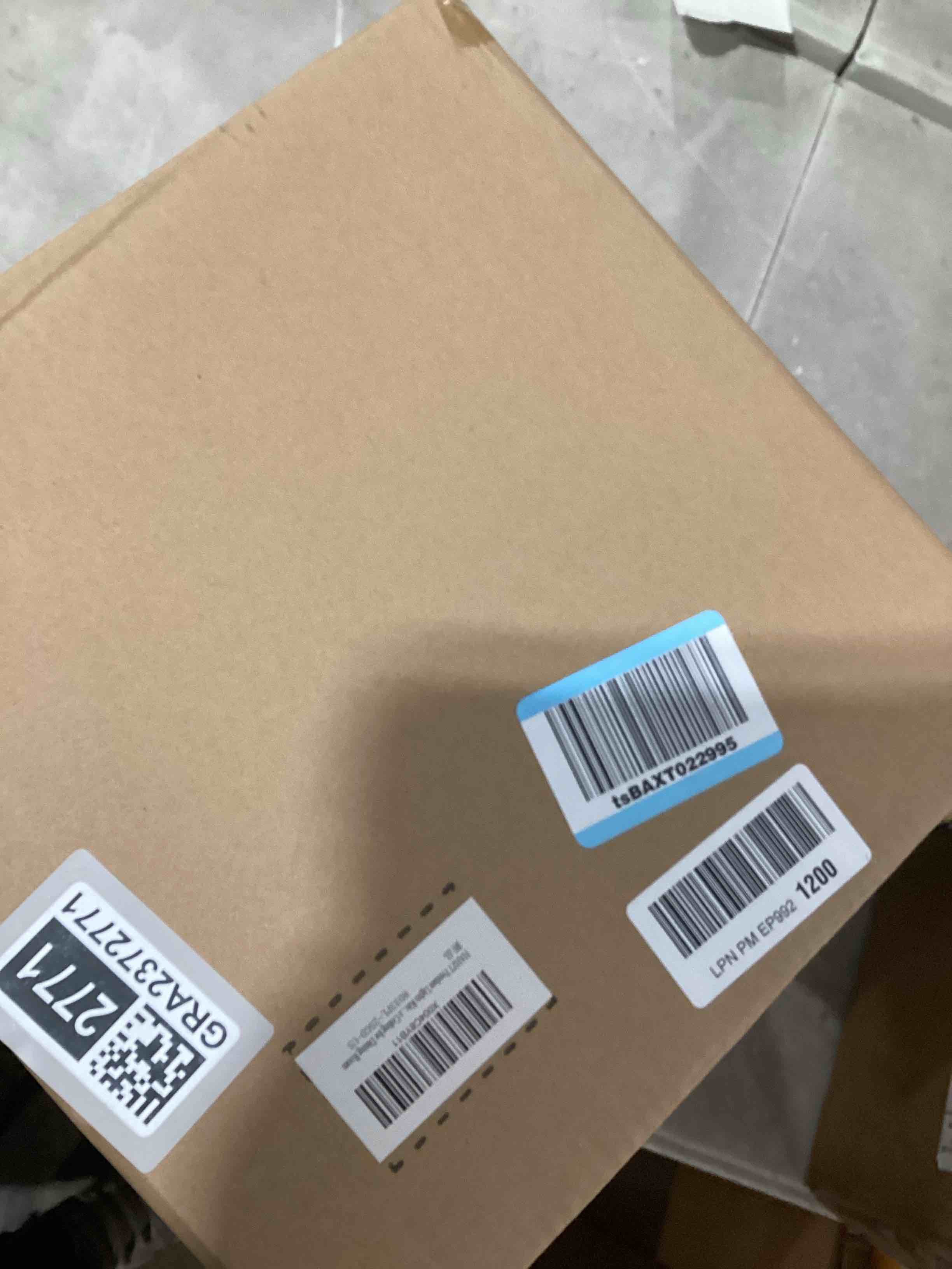 https://s3.amazonaws.com/lotting-images-prod/bidfta/GRA2372771_1756380360005.jpeg