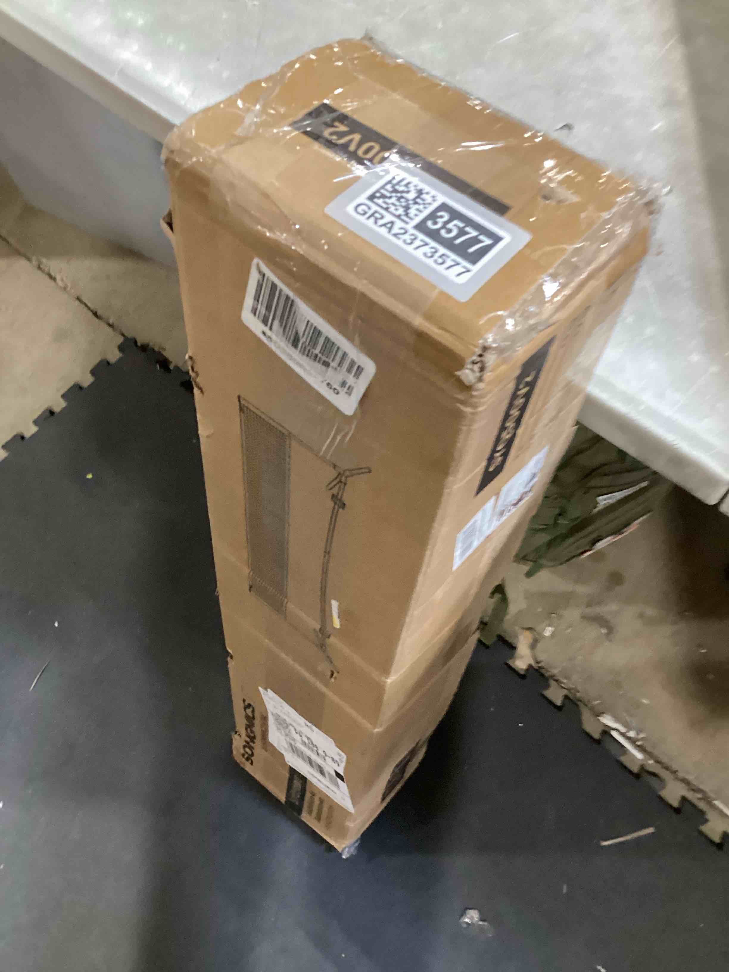 https://s3.amazonaws.com/lotting-images-prod/bidfta/GRA2373577_1757084071437.jpeg
