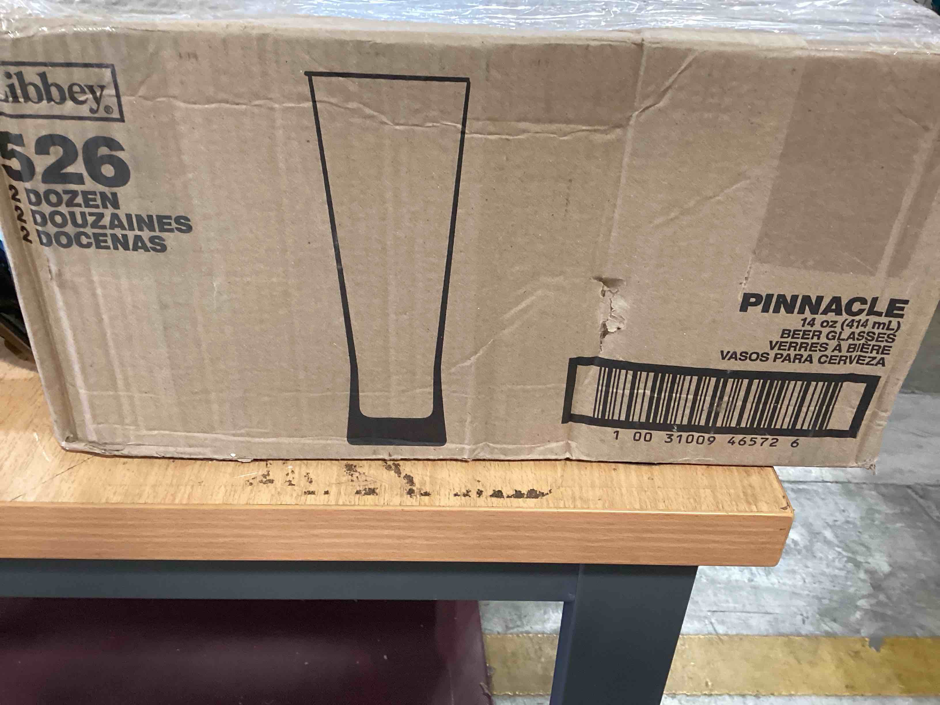 Case of 24 Libbey Pinnacle 14 Ounce Beer Glass ……incomplete