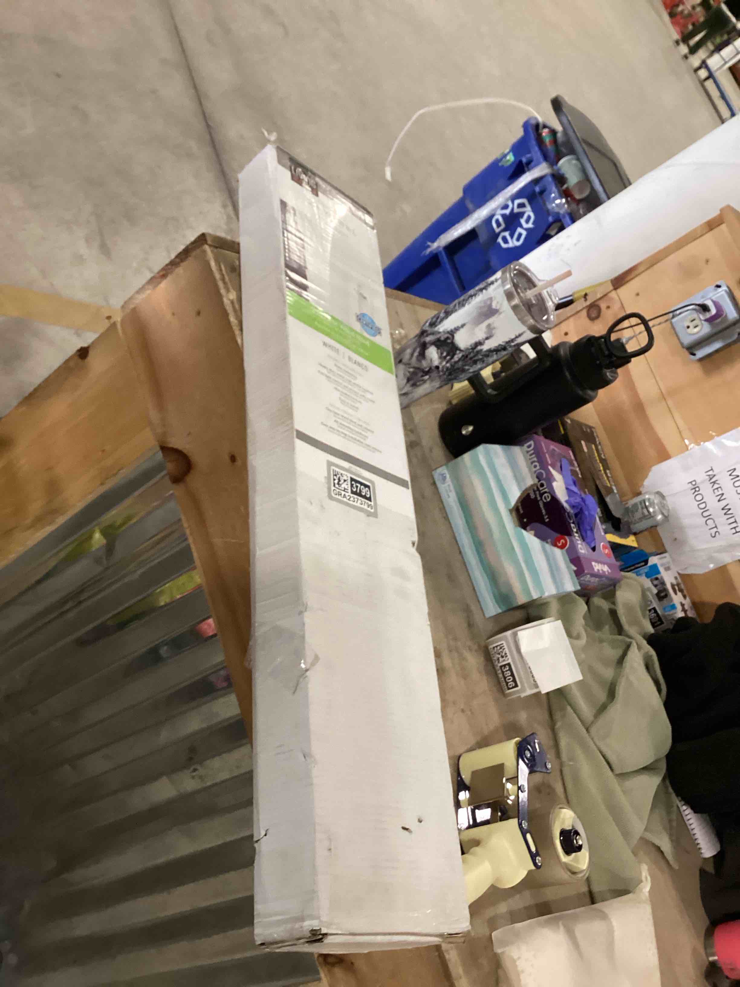 Condition photo showing New/Like New for FAUXWD 2" WHT BLND 34X60