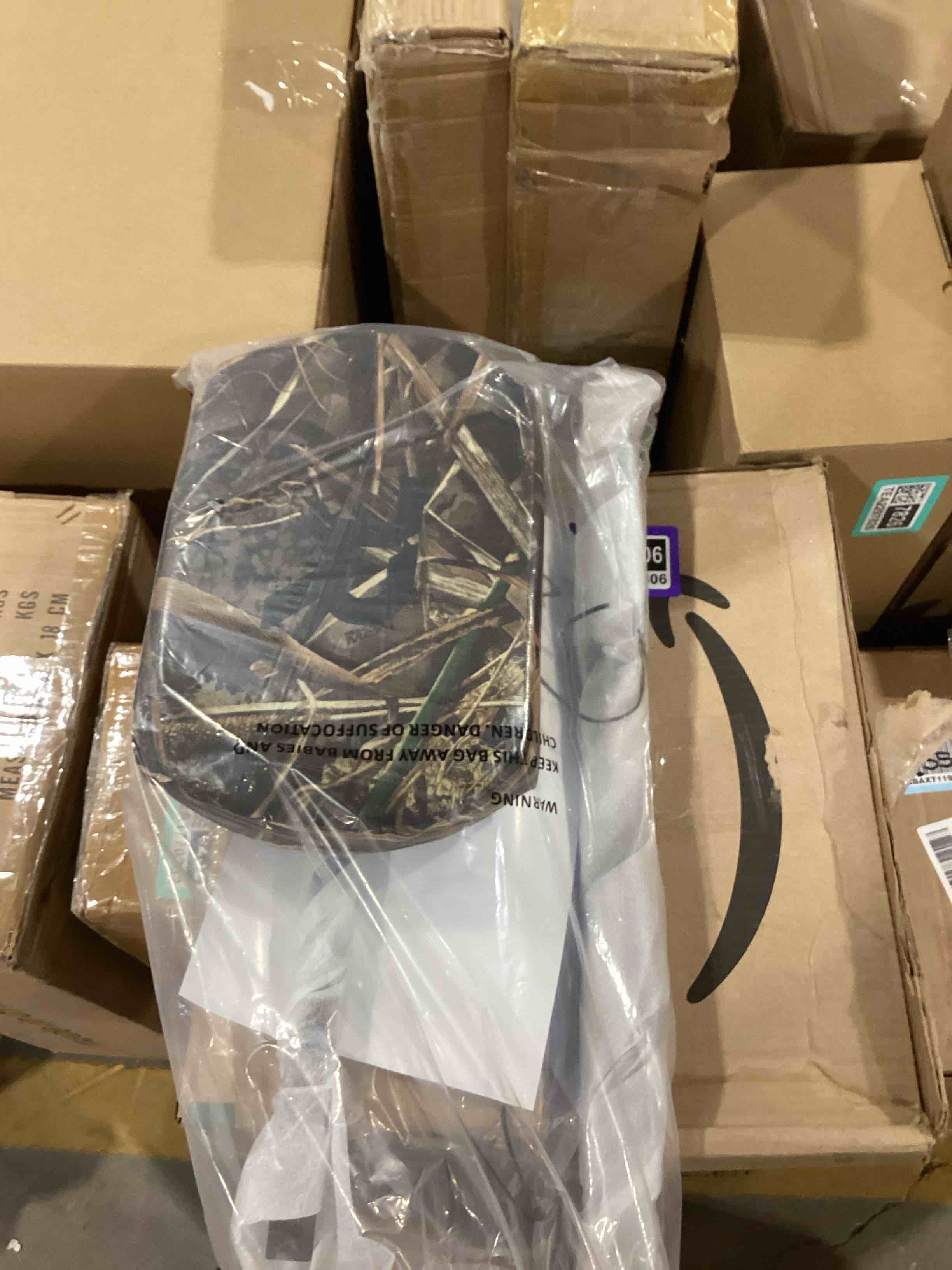 Condition photo showing New/Like New for TR Mud Seat, Padded Camo Marsh Seat, Folding Hunting Seat, Waterfowl Duck Hunting Gear, Outdoor and Camping Gear