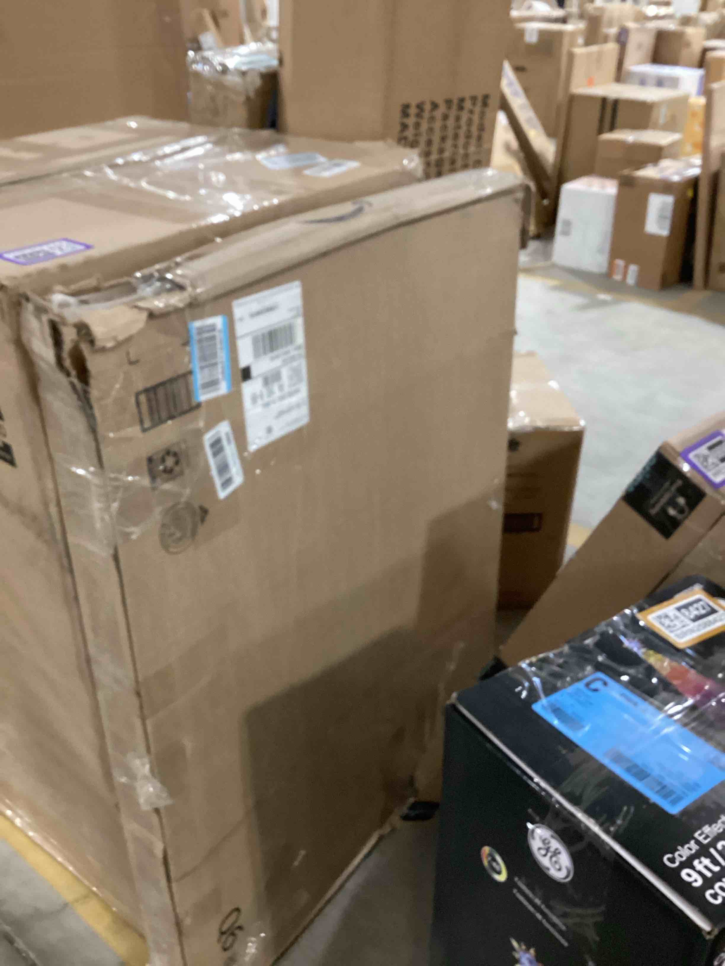 Condition photo showing item condition for 36 x 24 Extra Large Bamboo Cutting Board for Kitchen, Cutting Board Stove Top Cover with Handle, Butcher Block Chopping Board with Juice Groove, Large Charcuterie Board, Over the Sink Cutting Board