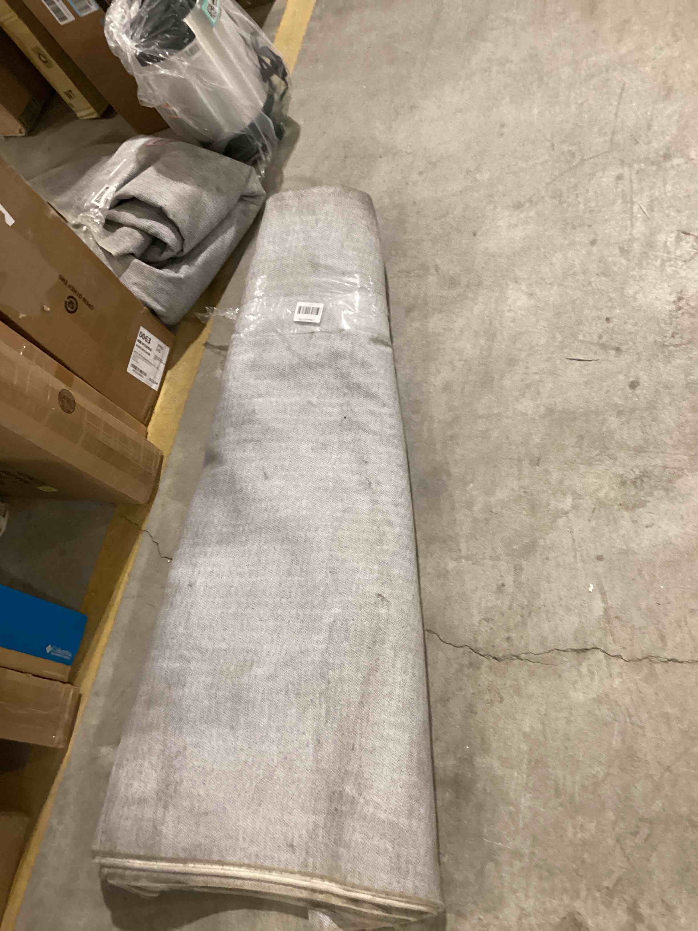 Condition photo showing Good Condition for Washable Area Rug 8x10, Large Soft Rugs for Living Room Vintage Beige Carpet 8x10 Area Rugs for Bedroom Dining Room Non-Slip Stain Resistant Under Table Rug Beige 8' x 10' (Rectangular)