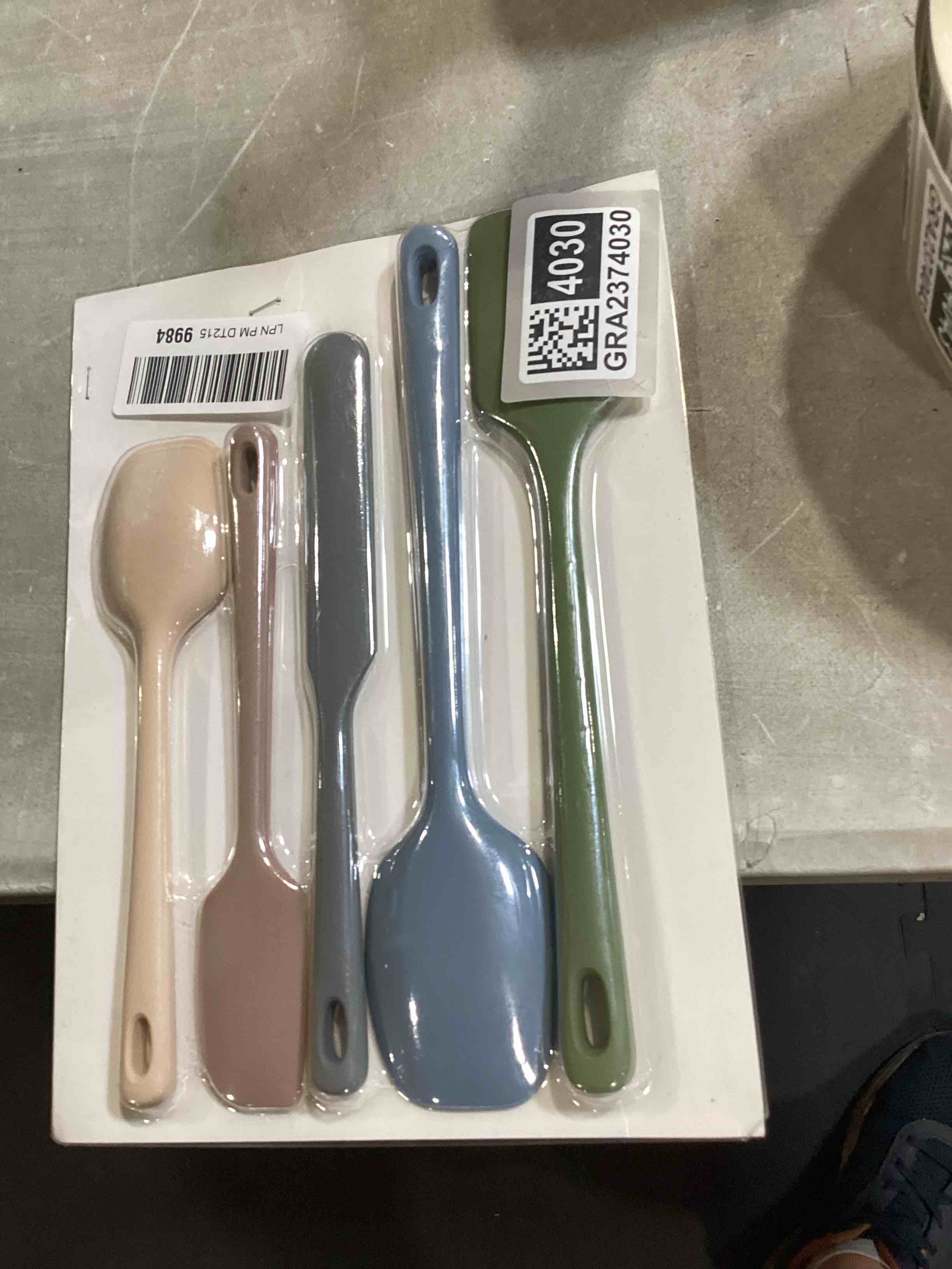 https://s3.amazonaws.com/lotting-images-prod/bidfta/GRA2374030_1756135117314.jpeg