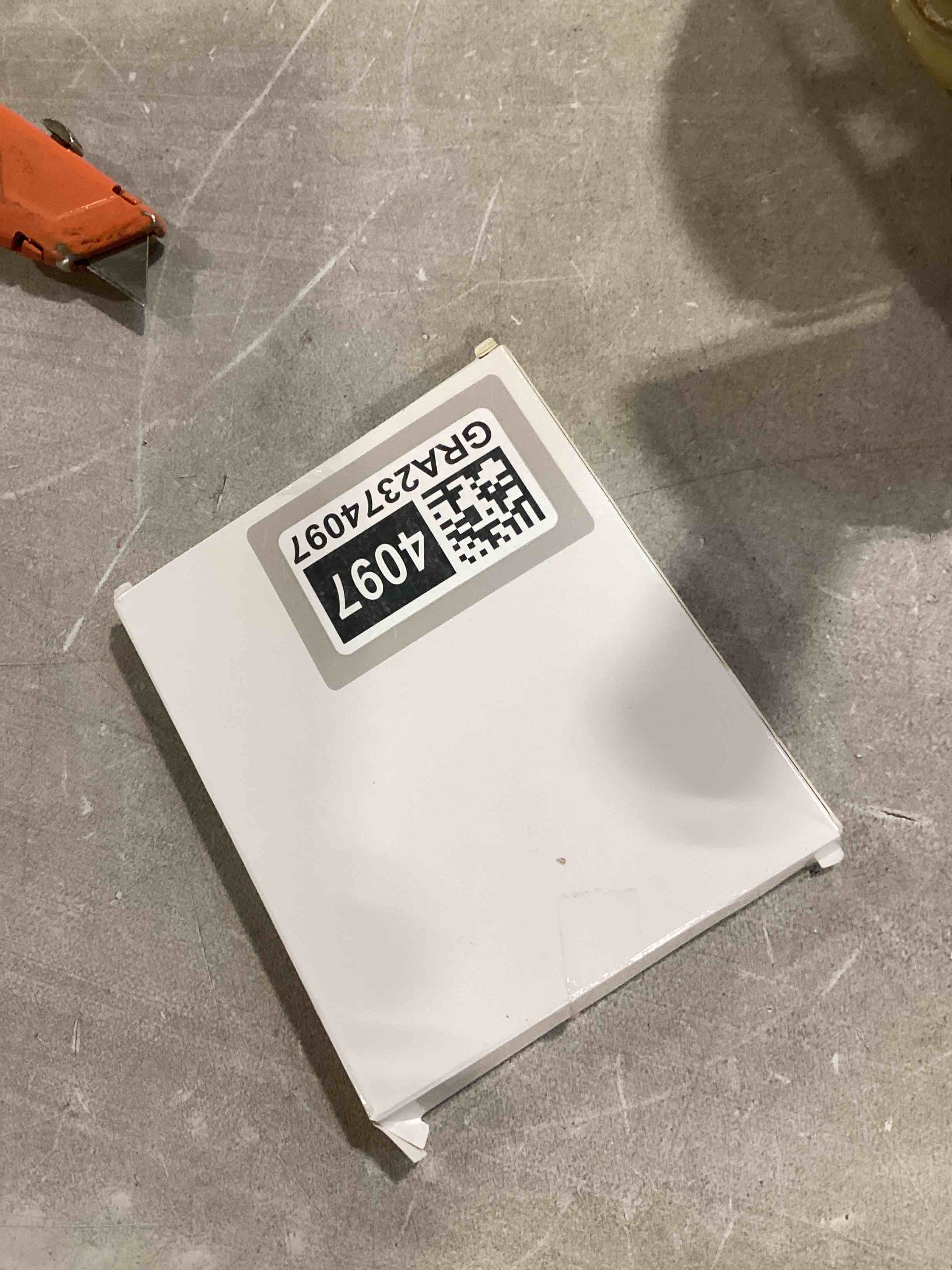 https://s3.amazonaws.com/lotting-images-prod/bidfta/GRA2374097_1756141460888.jpeg