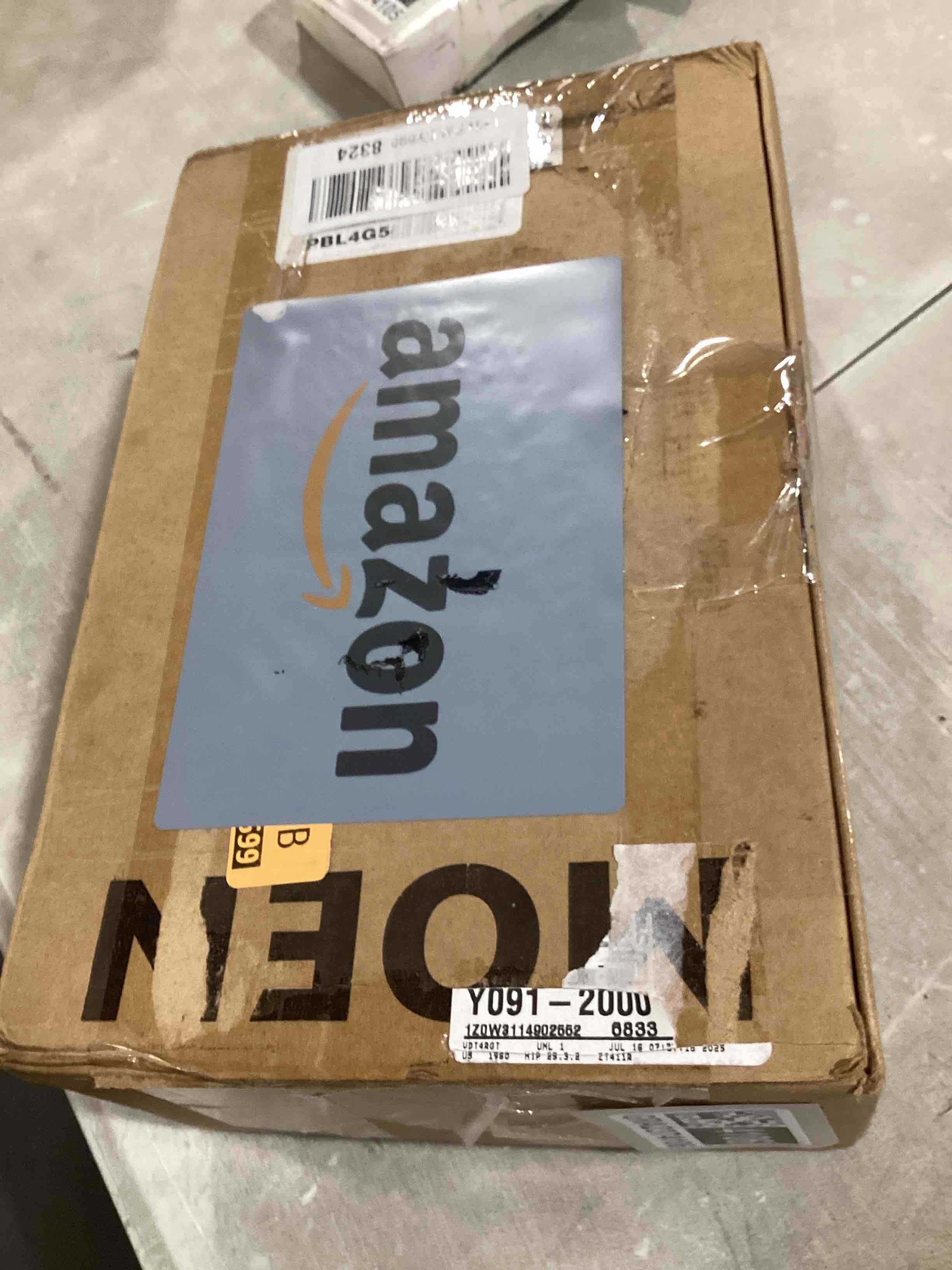 https://s3.amazonaws.com/lotting-images-prod/bidfta/GRA2374106_1756141753783.jpeg