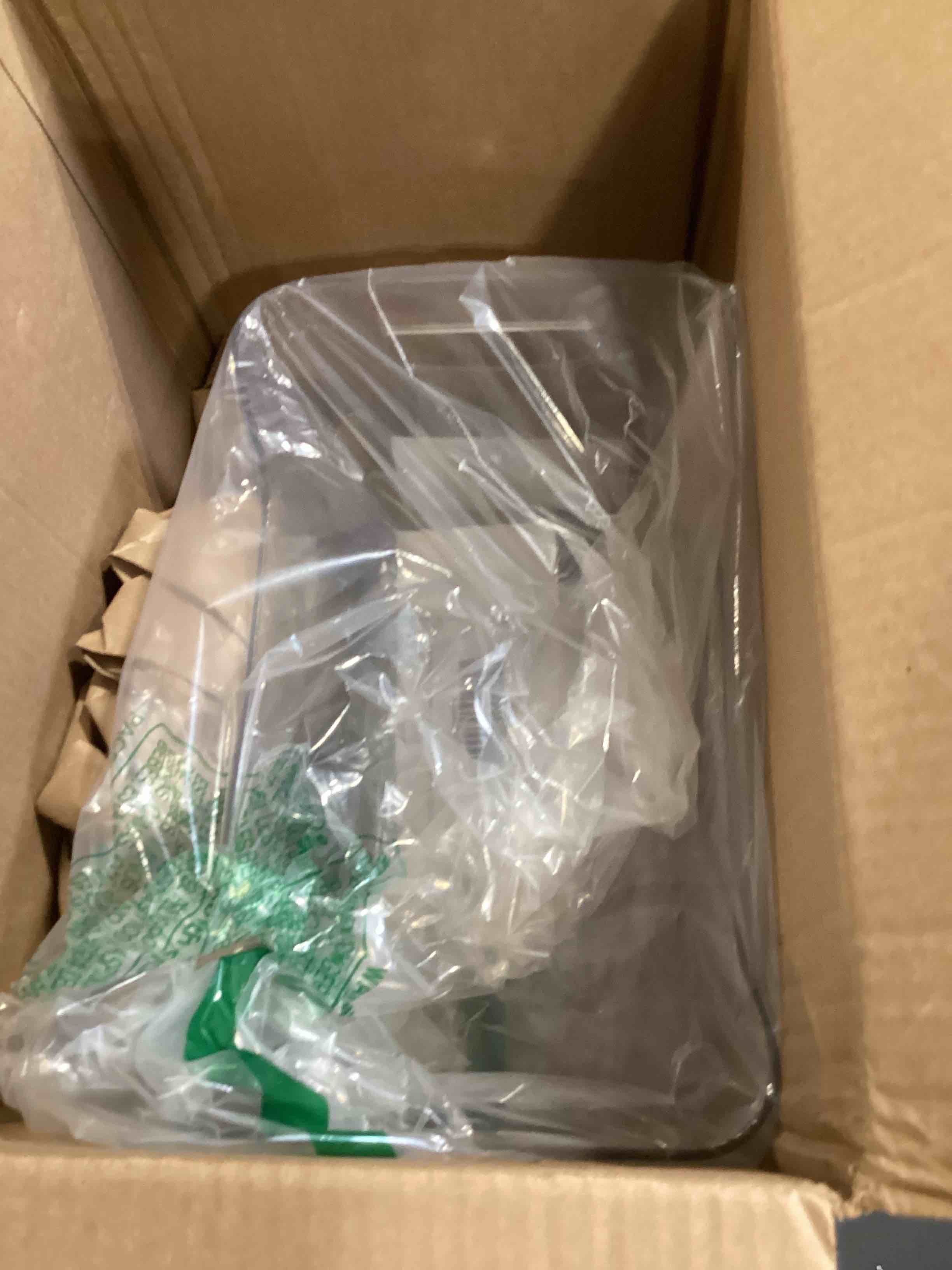 https://s3.amazonaws.com/lotting-images-prod/bidfta/GRA2374187_1756149557557.jpeg