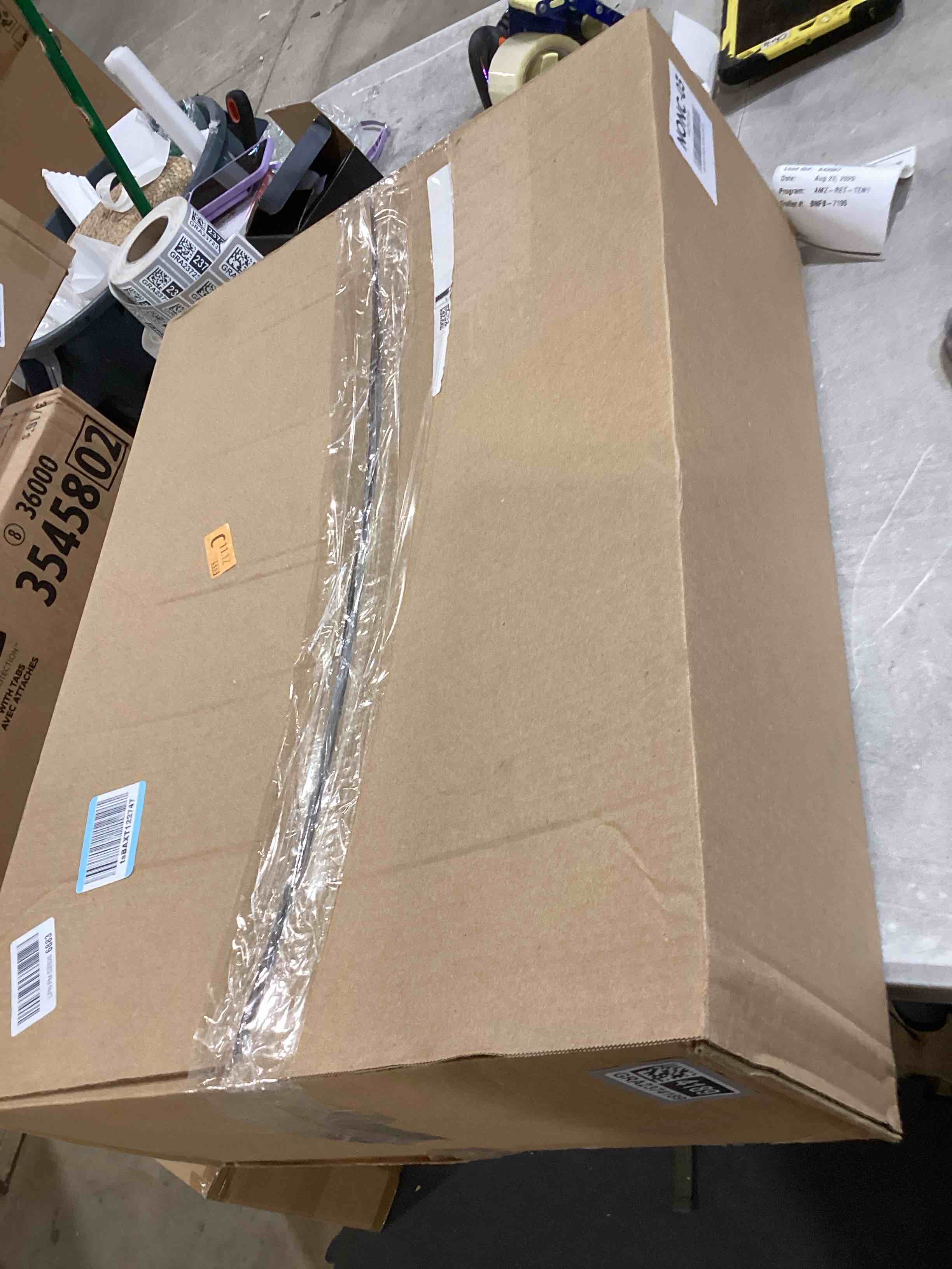 https://s3.amazonaws.com/lotting-images-prod/bidfta/GRA2374189_1756149791685.jpeg