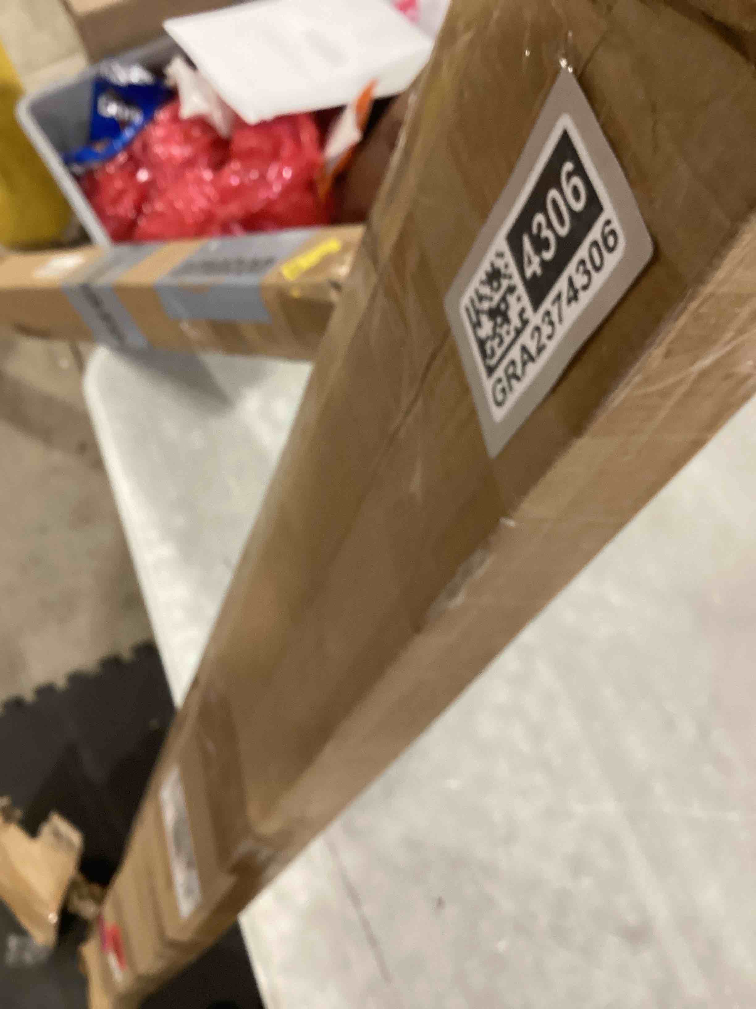 https://s3.amazonaws.com/lotting-images-prod/bidfta/GRA2374306_1756218729735.jpeg