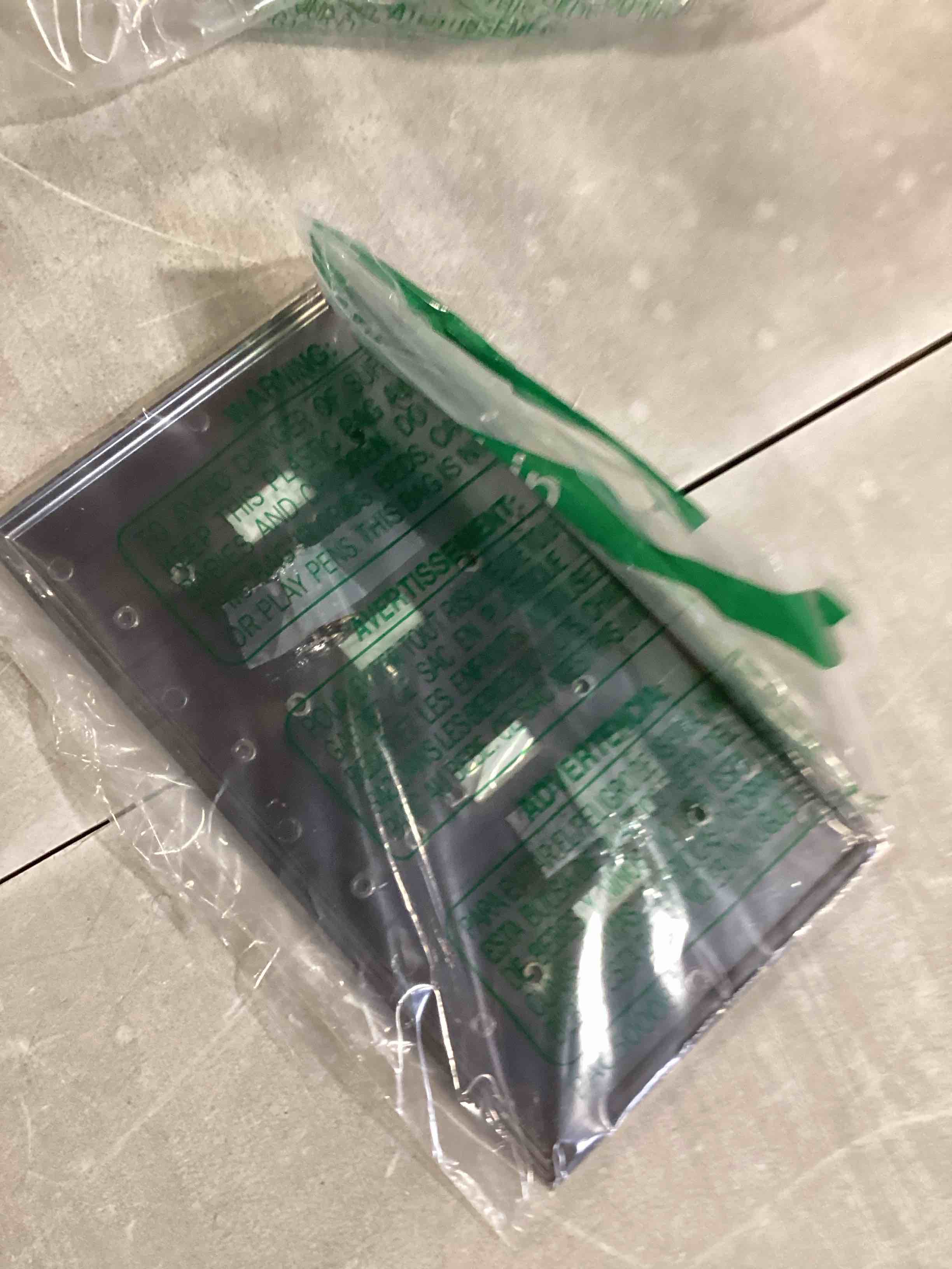 https://s3.amazonaws.com/lotting-images-prod/bidfta/GRA2374332_1756226632176.jpeg