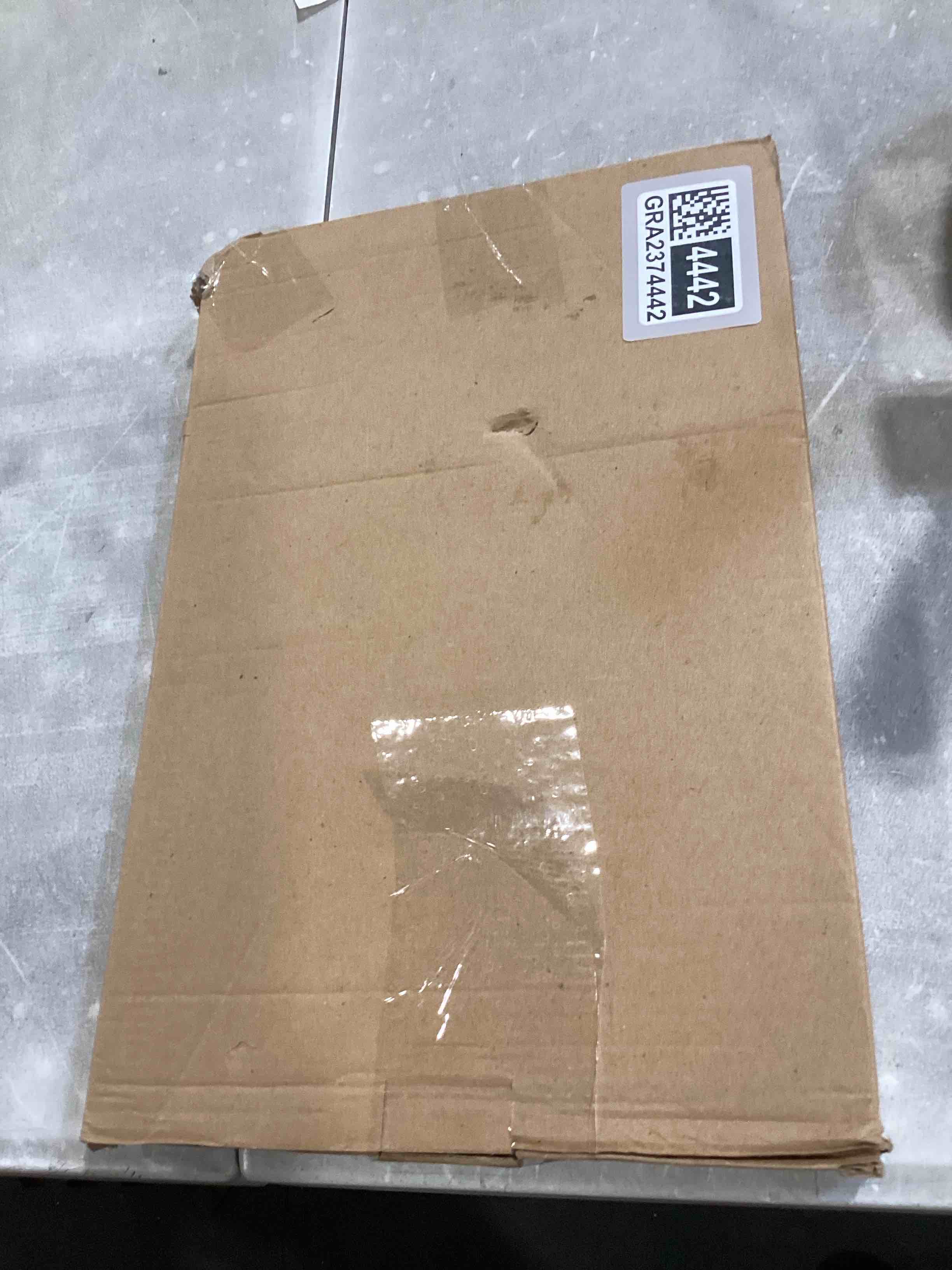 https://s3.amazonaws.com/lotting-images-prod/bidfta/GRA2374442_1756236614690.jpeg