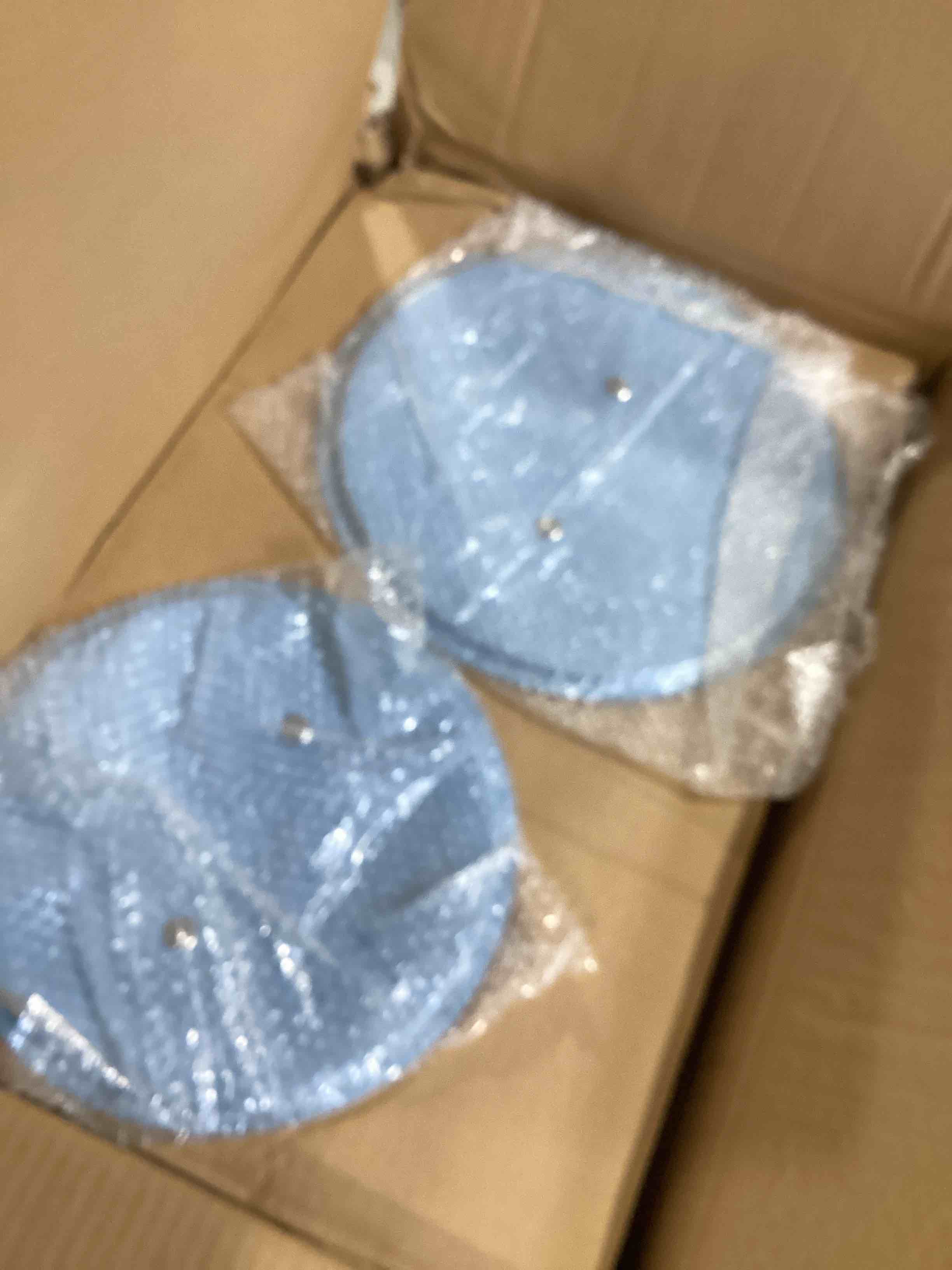 https://s3.amazonaws.com/lotting-images-prod/bidfta/GRA2374512_1756303449349.jpeg