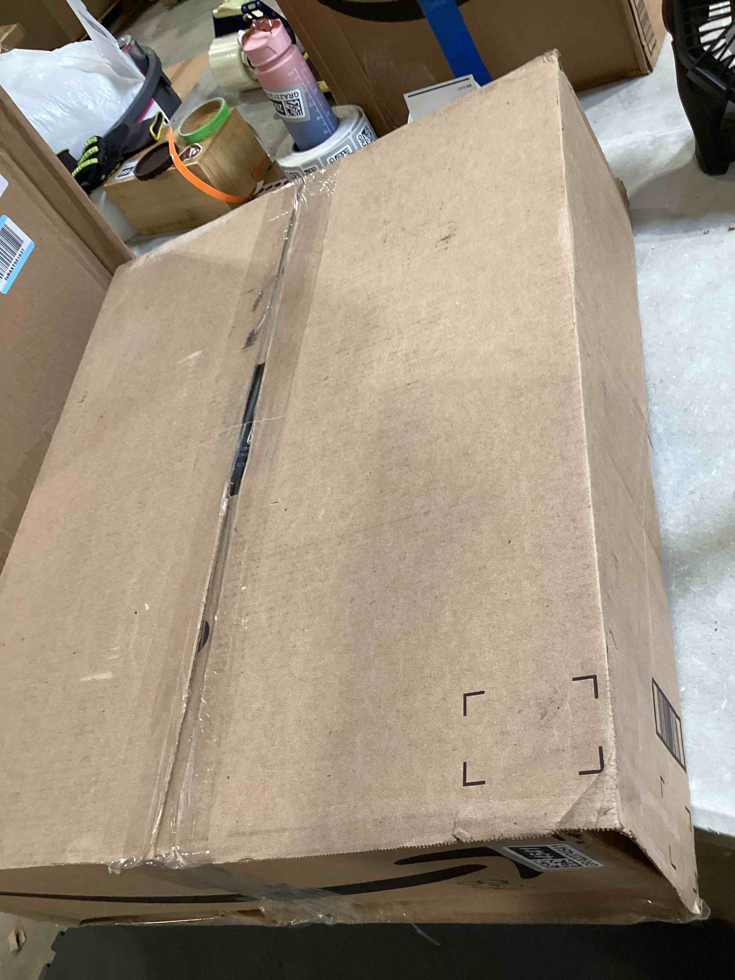 https://s3.amazonaws.com/lotting-images-prod/bidfta/GRA2374541_1756311401667.jpeg