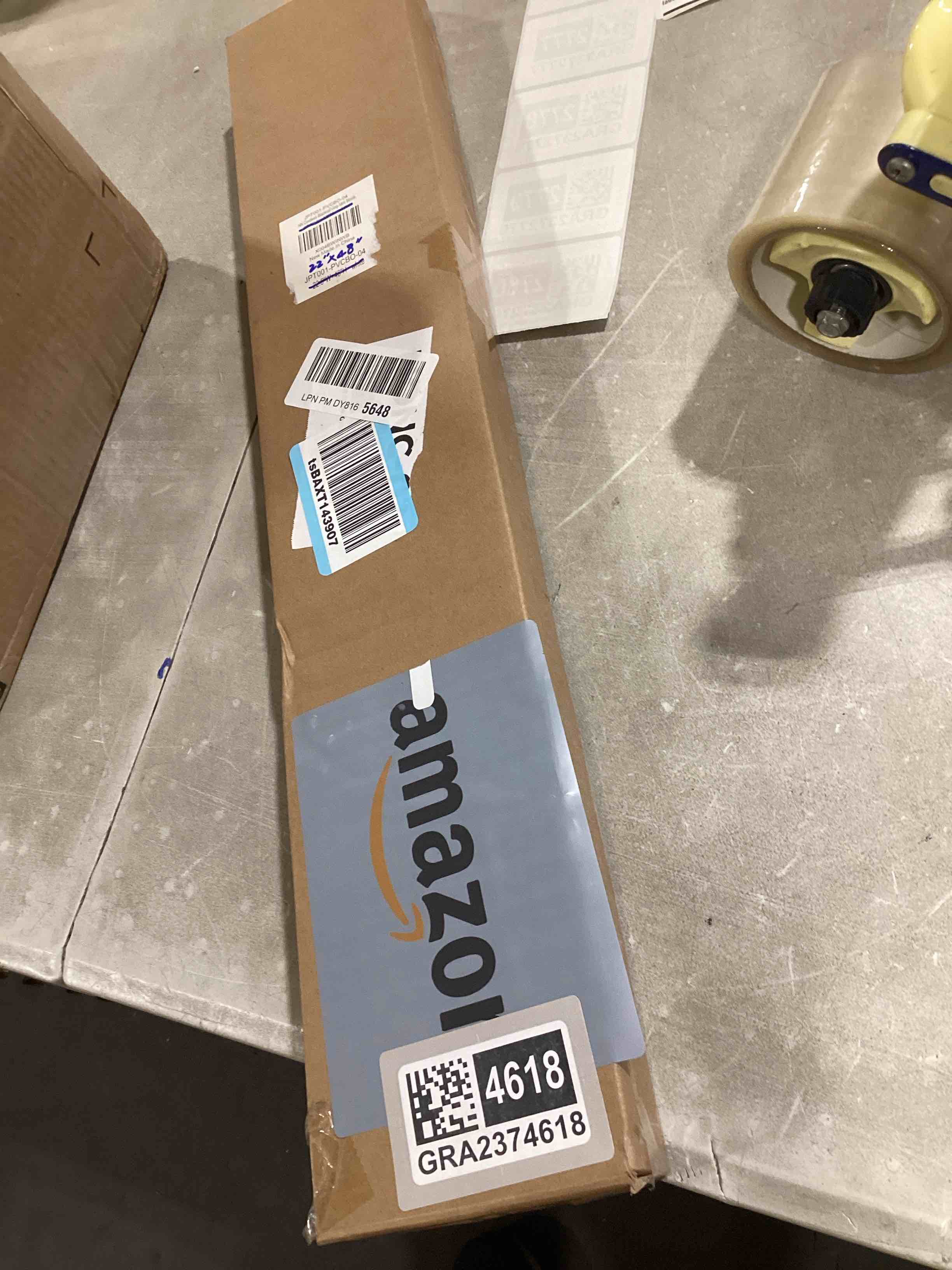 https://s3.amazonaws.com/lotting-images-prod/bidfta/GRA2374618_1756380299481.jpeg