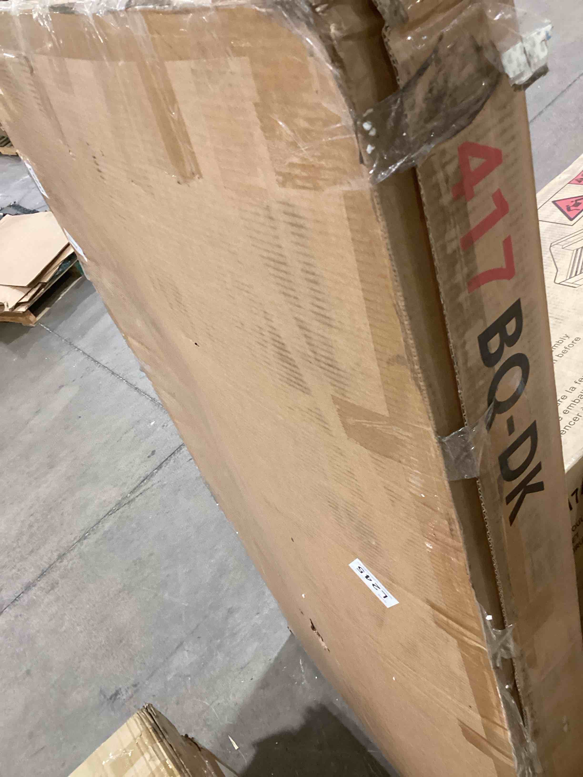 https://s3.amazonaws.com/lotting-images-prod/bidfta/GRA2374640_1756384179909.jpeg
