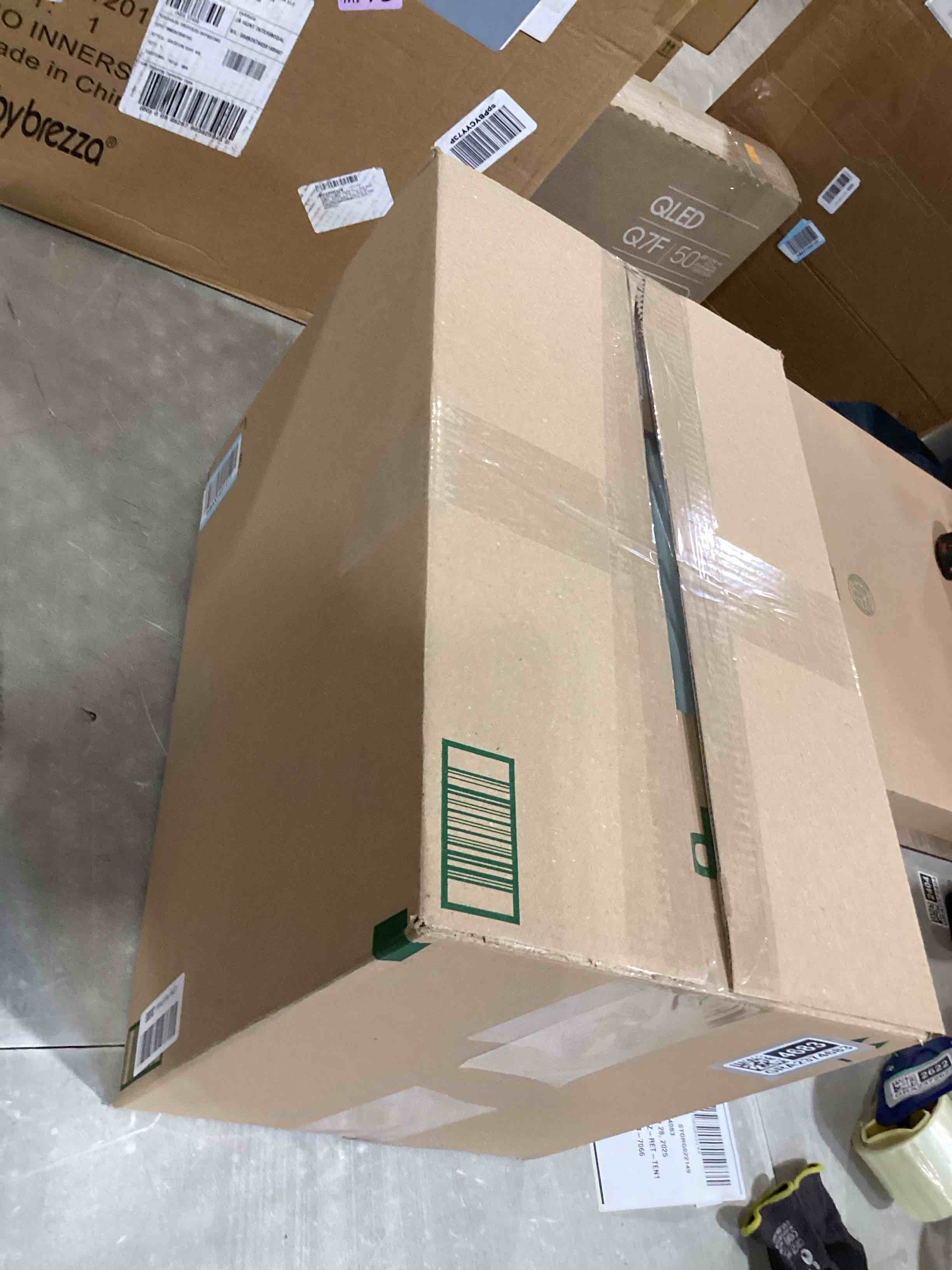 https://s3.amazonaws.com/lotting-images-prod/bidfta/GRA2374683_1756398581650.jpeg
