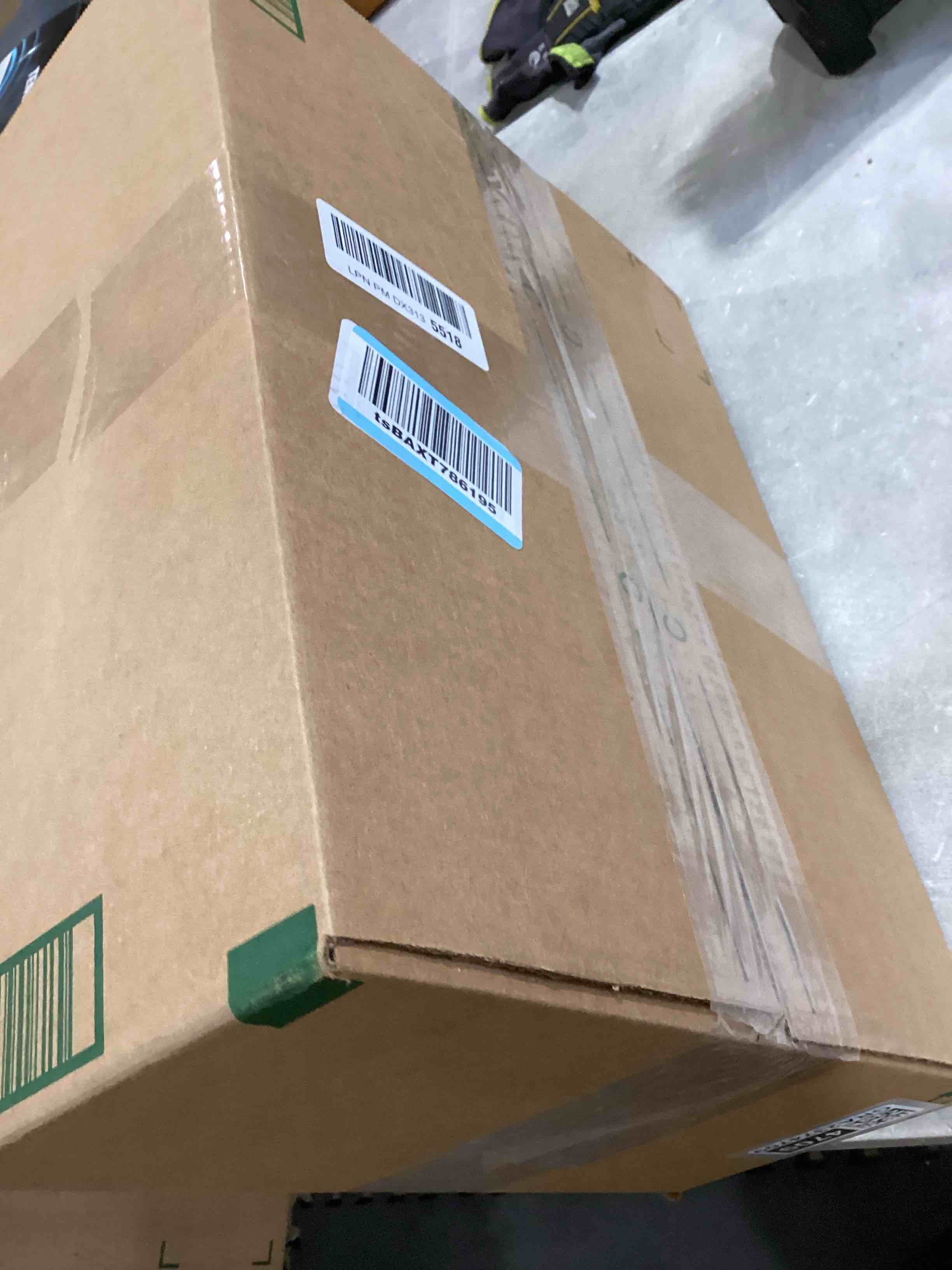 https://s3.amazonaws.com/lotting-images-prod/bidfta/GRA2374709_1756402386189.jpeg