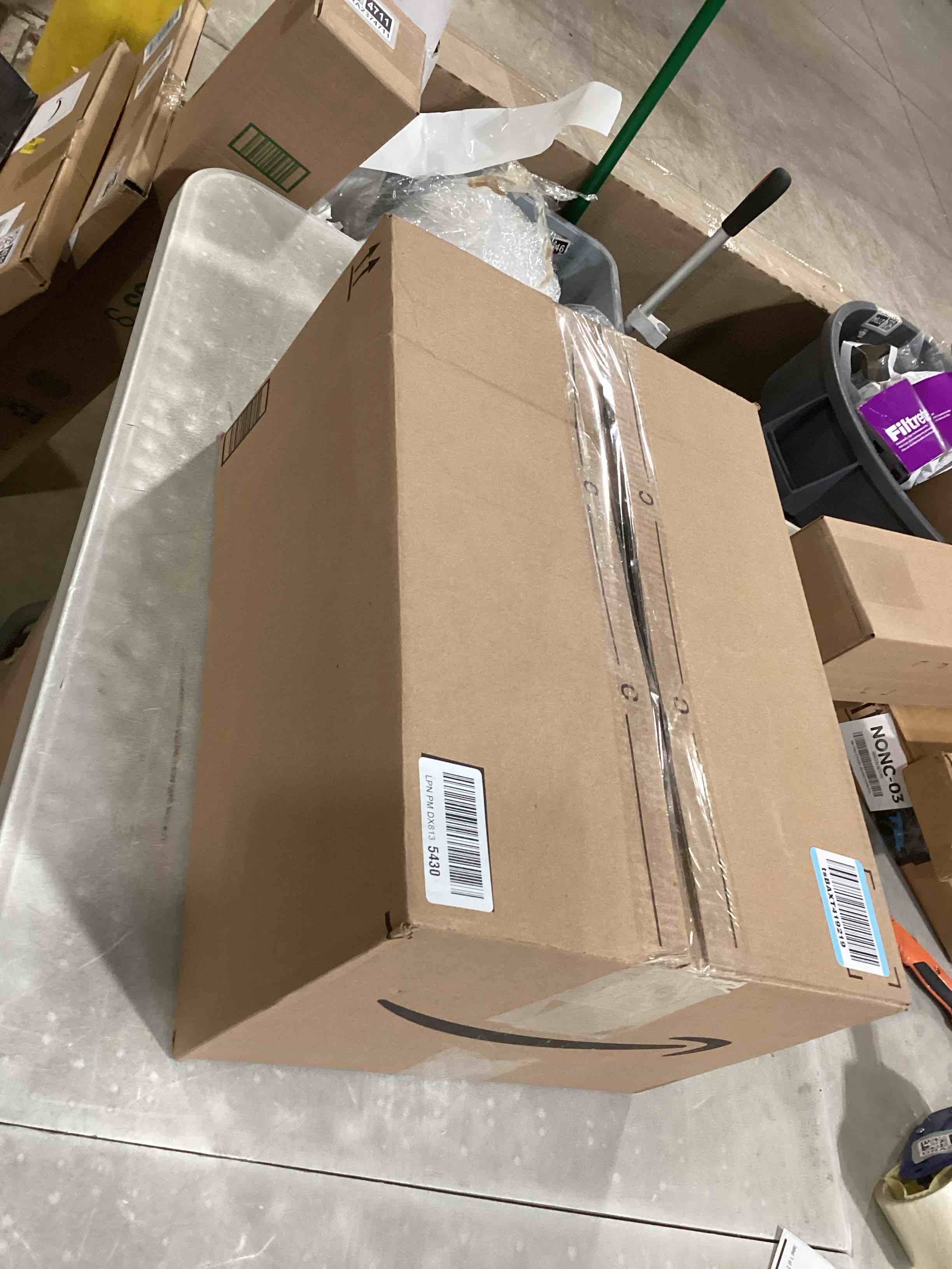 https://s3.amazonaws.com/lotting-images-prod/bidfta/GRA2374710_1756402726522.jpeg