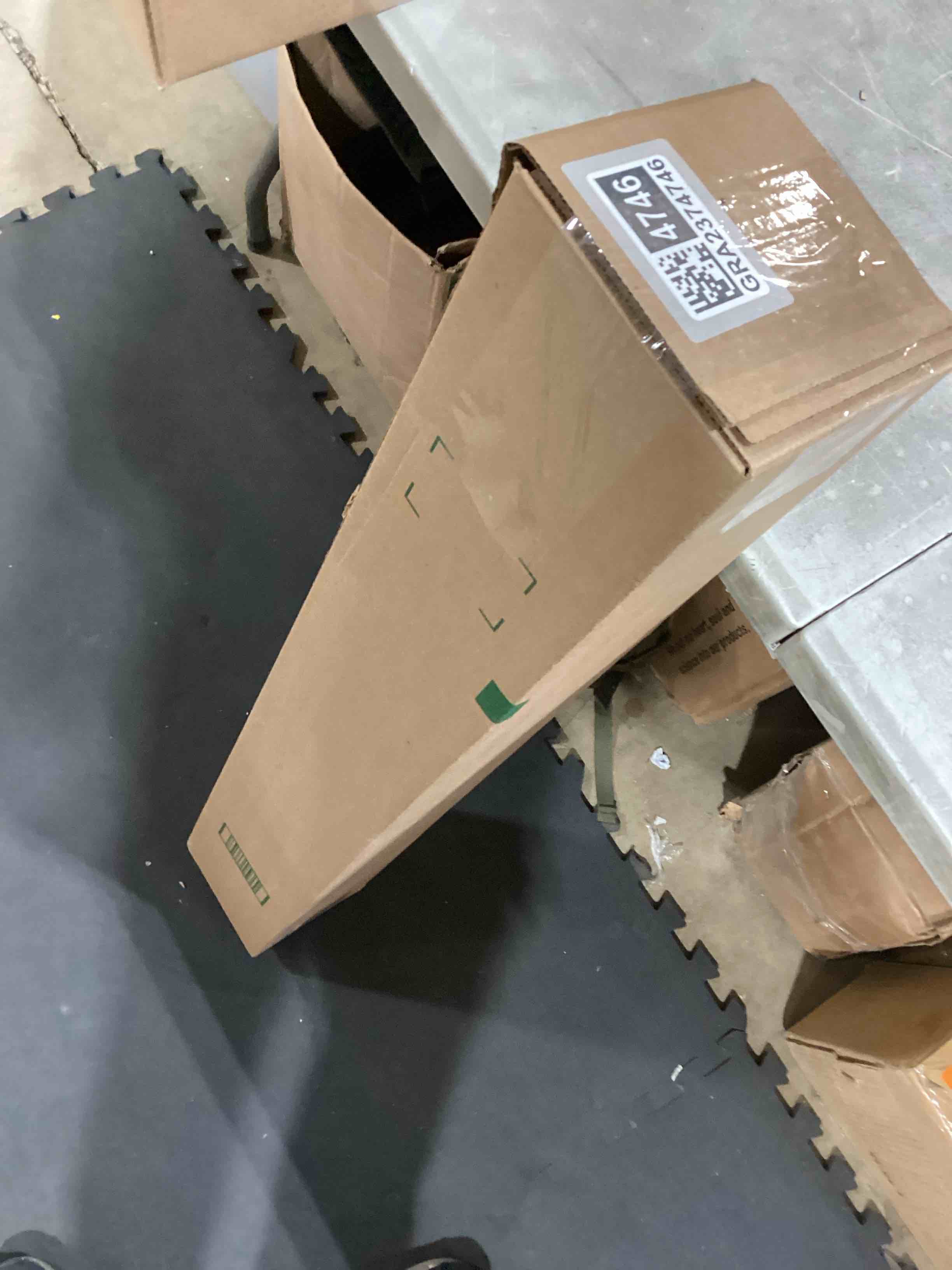 https://s3.amazonaws.com/lotting-images-prod/bidfta/GRA2374746_1756407880067.jpeg