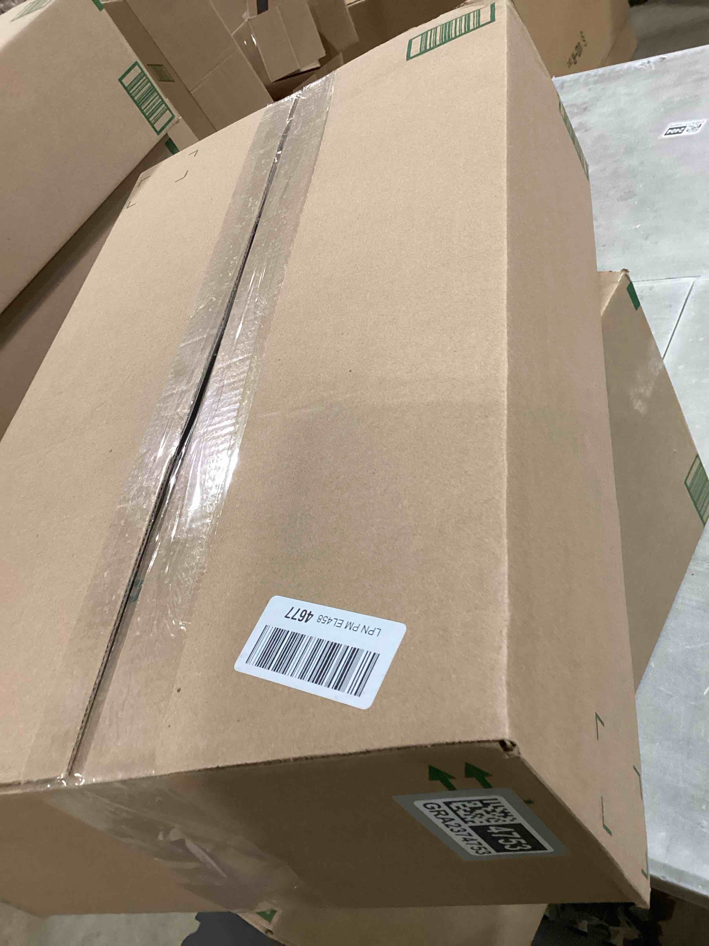 https://s3.amazonaws.com/lotting-images-prod/bidfta/GRA2374753_1756410080230.jpeg
